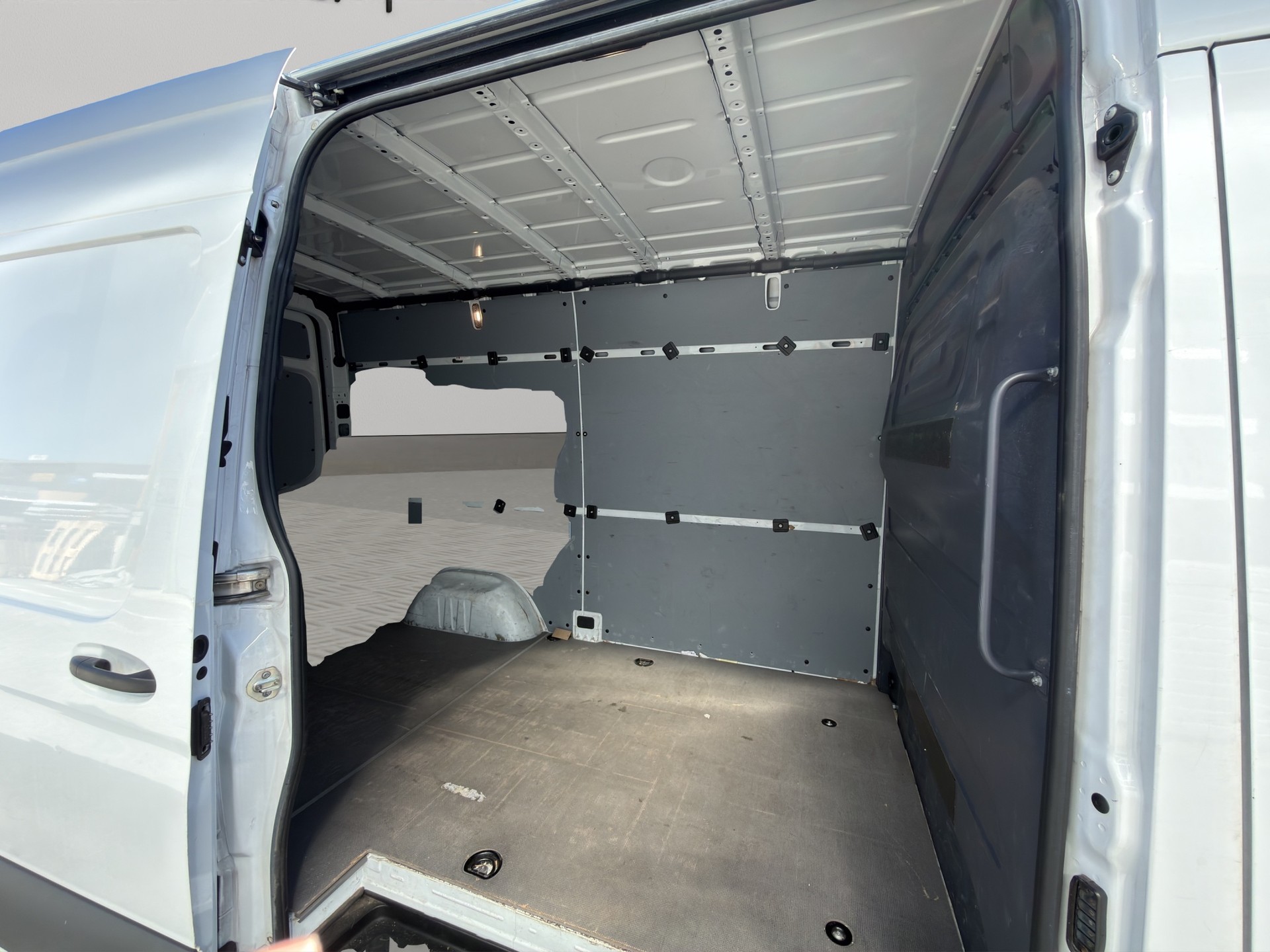 MERCEDES-BENZ Sprinter 315 CDI Standard 9G-TRONIC-image-12