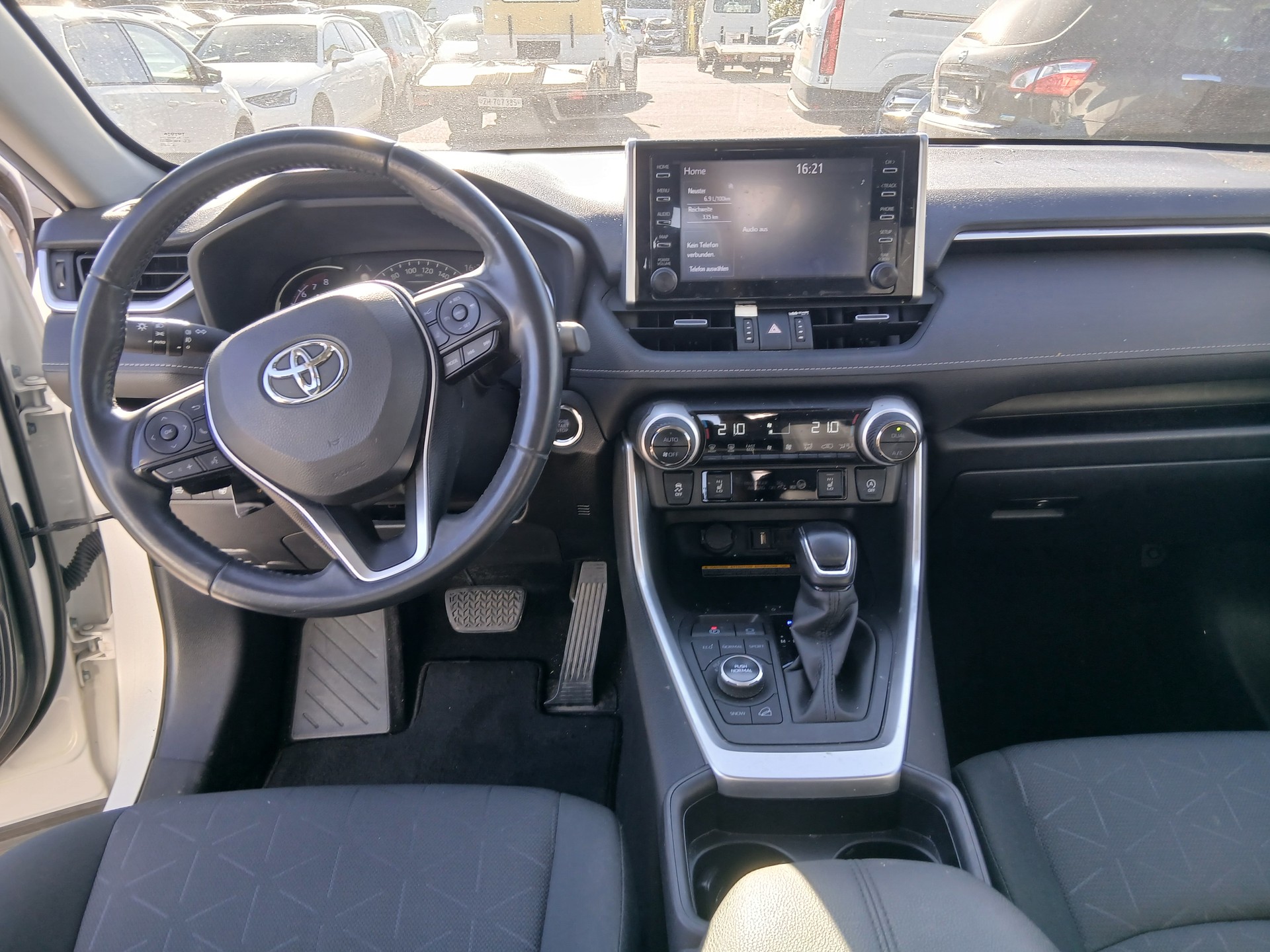 TOYOTA RAV-4 2.0 Comfort Multidrive S 4WD-image-9