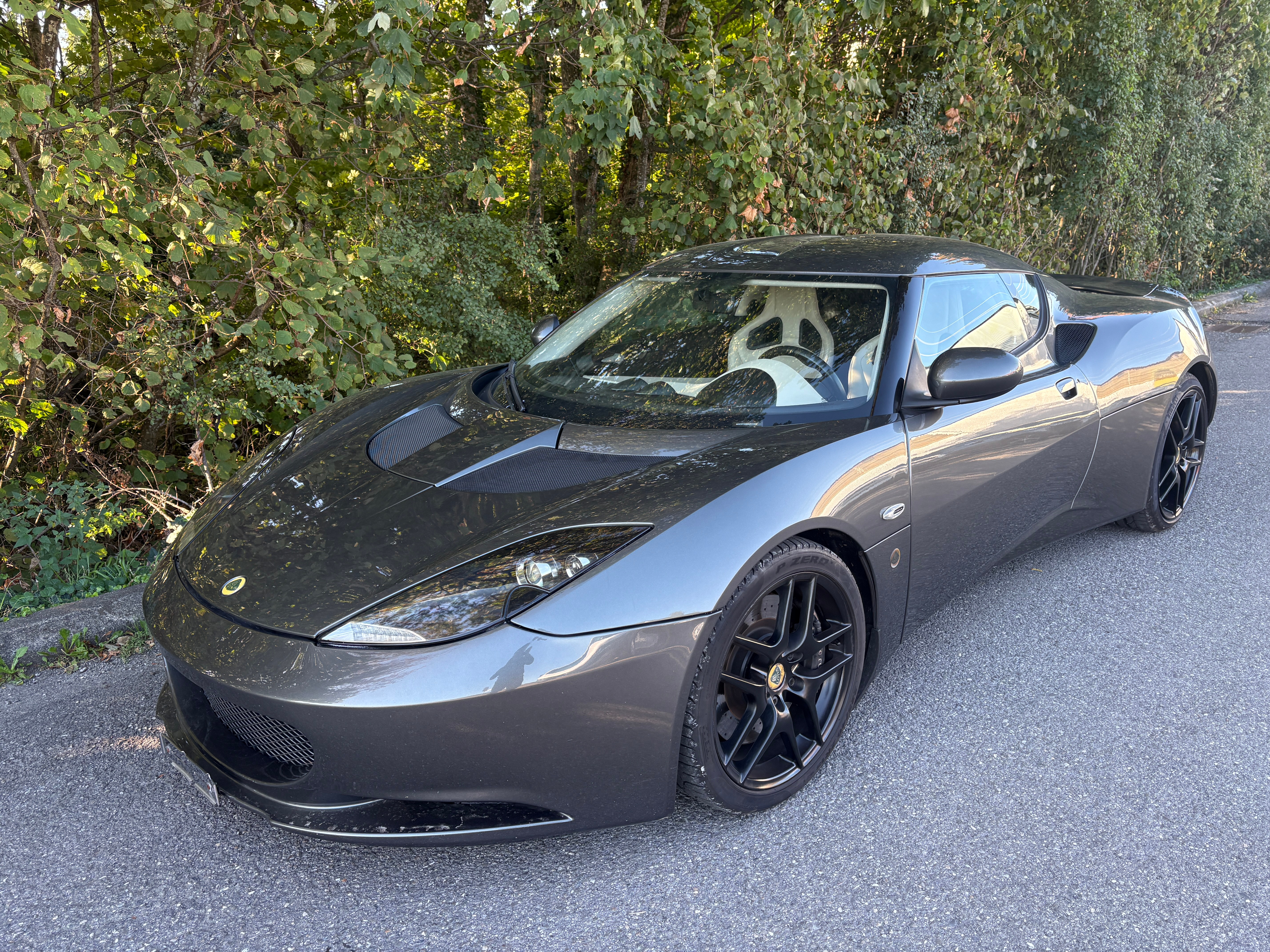 Car photo