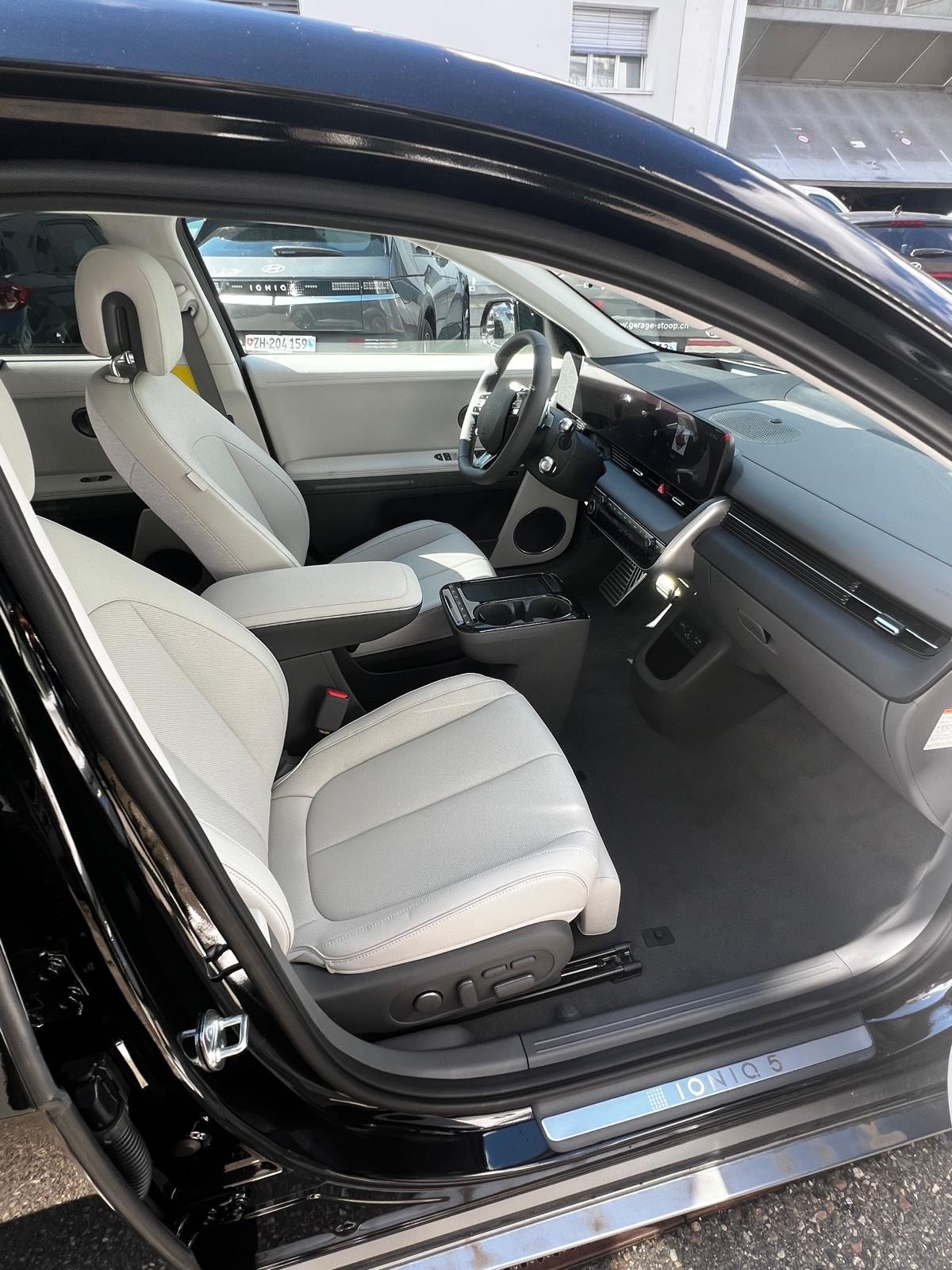 HYUNDAI Ioniq 5 84 kWh Vertex 4WD-image-12
