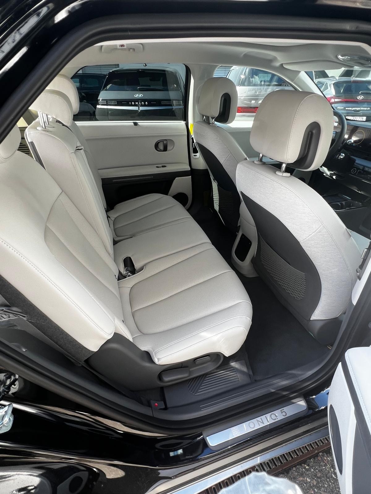 HYUNDAI Ioniq 5 84 kWh Vertex 4WD-image-15