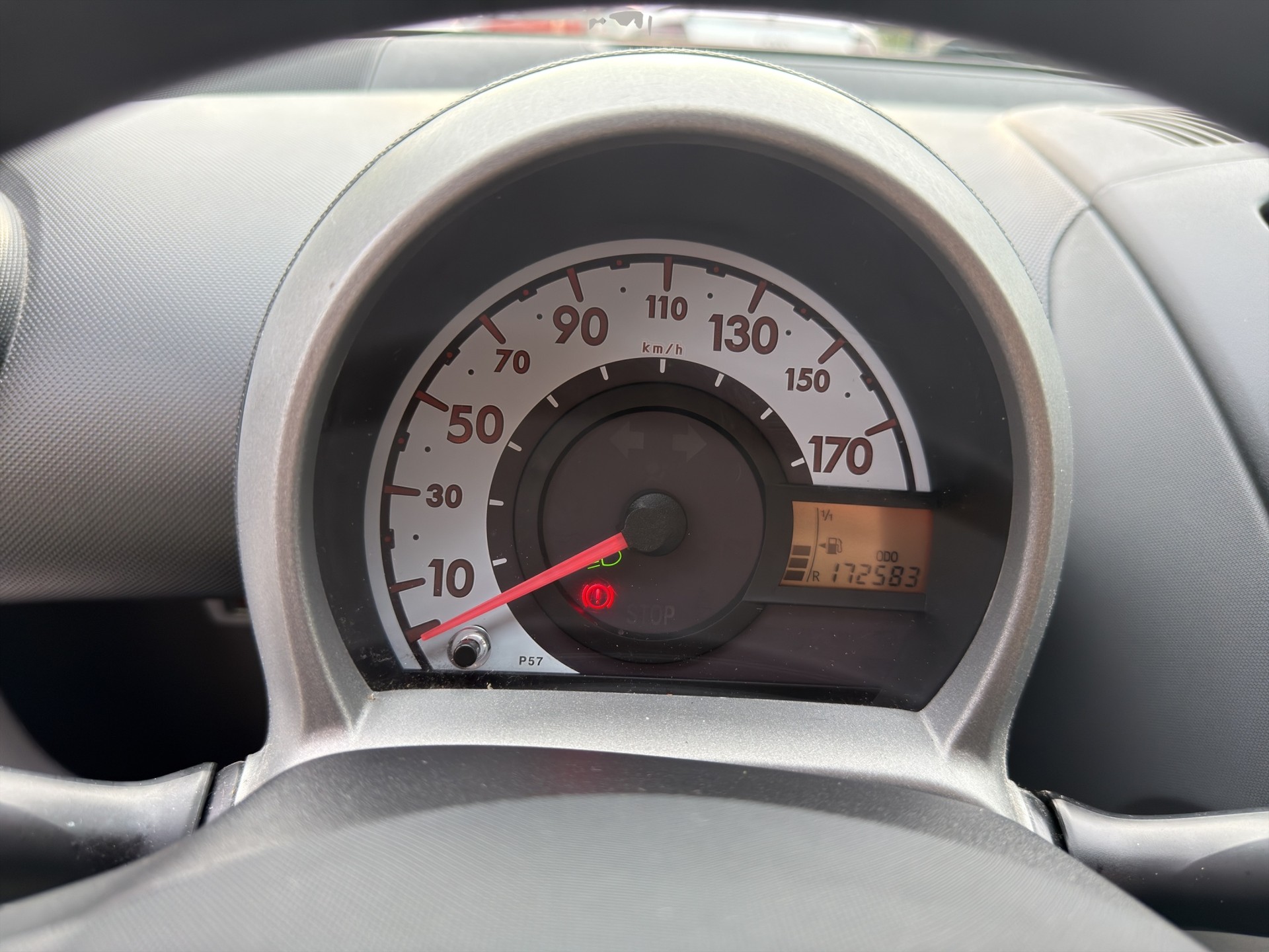 CITROEN C1 1.0i Expertise et service du jour / FRISCH MFK + SERVICE-image-16