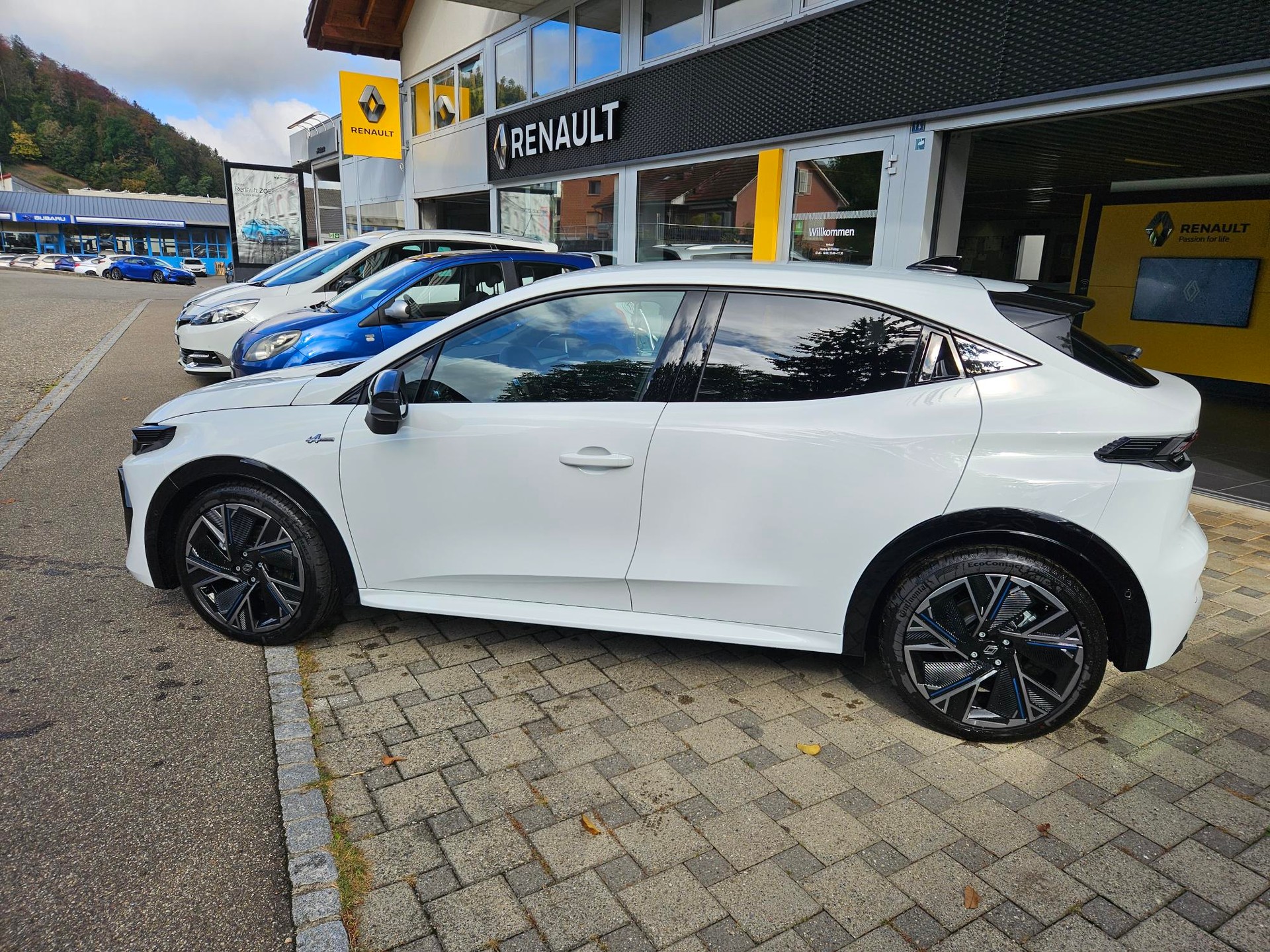 RENAULT Clio 1.8 E-Tech Esprit Alpine-image-5