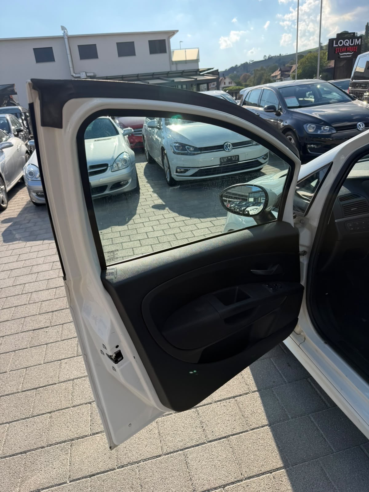 FIAT Punto 1.4 16V Turbo Sport-image-12