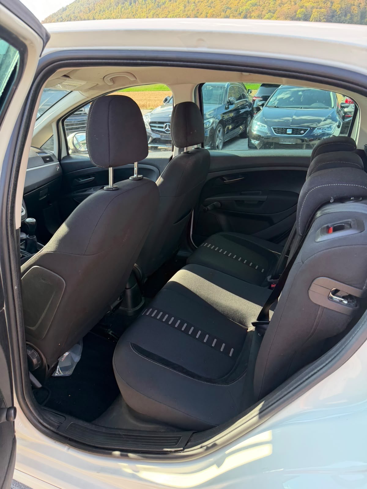 FIAT Punto 1.4 16V Turbo Sport-image-5