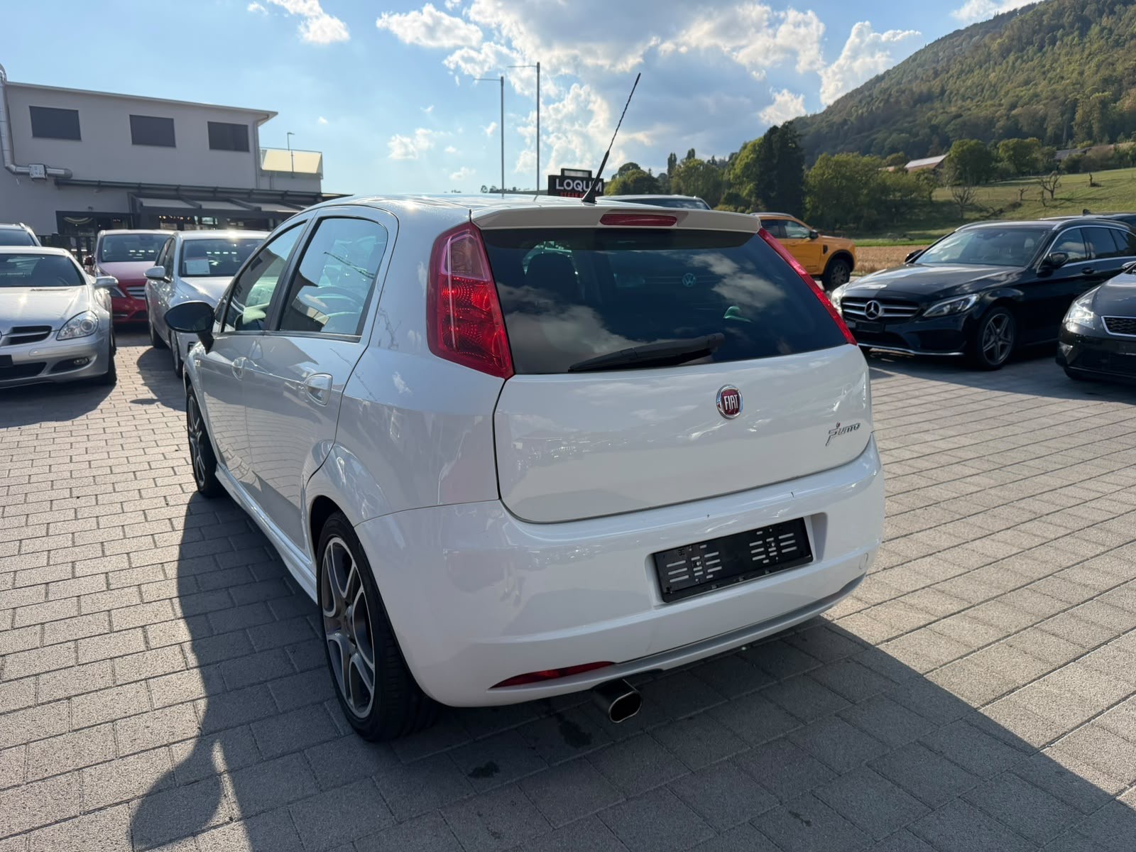 FIAT Punto 1.4 16V Turbo Sport-image-1
