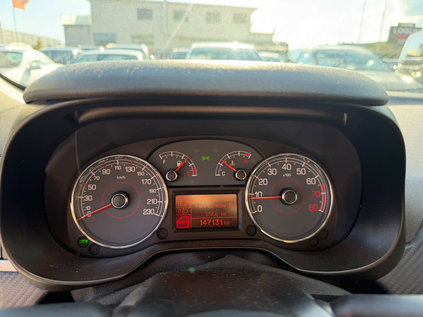 FIAT Punto 1.4 16V Turbo Sport-image-16