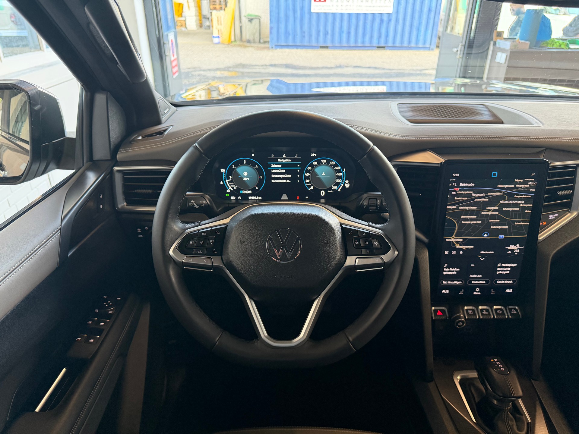 VW Amarok 3.0TDI Style Winter 1 240 PS 4X4 ( AHK 3500 KG )-image-11