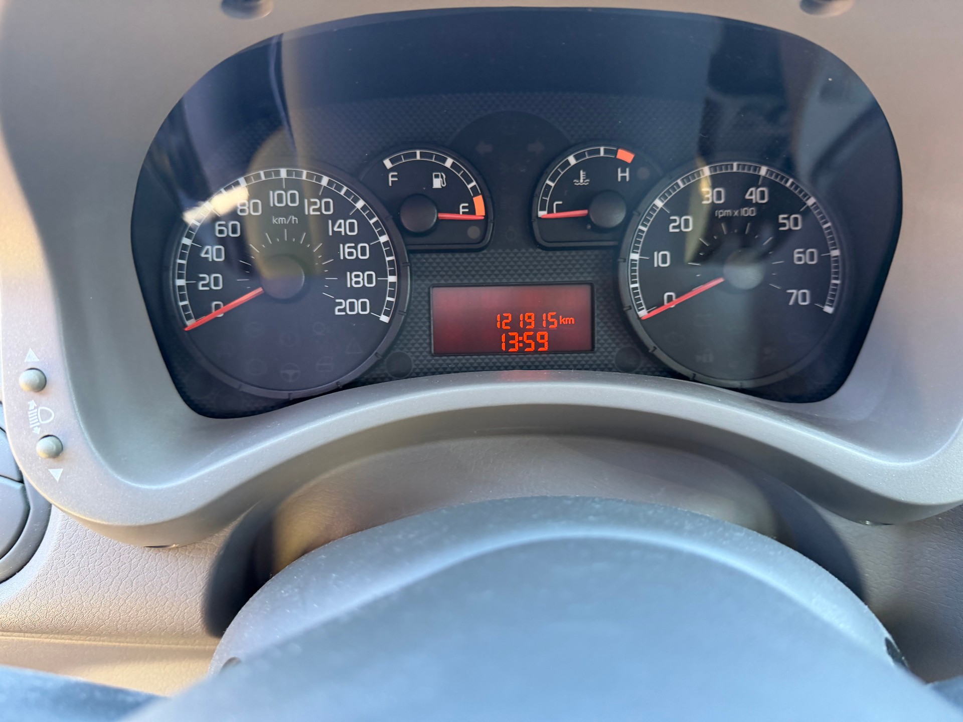 FIAT Panda 1.2 Emotion-image-3