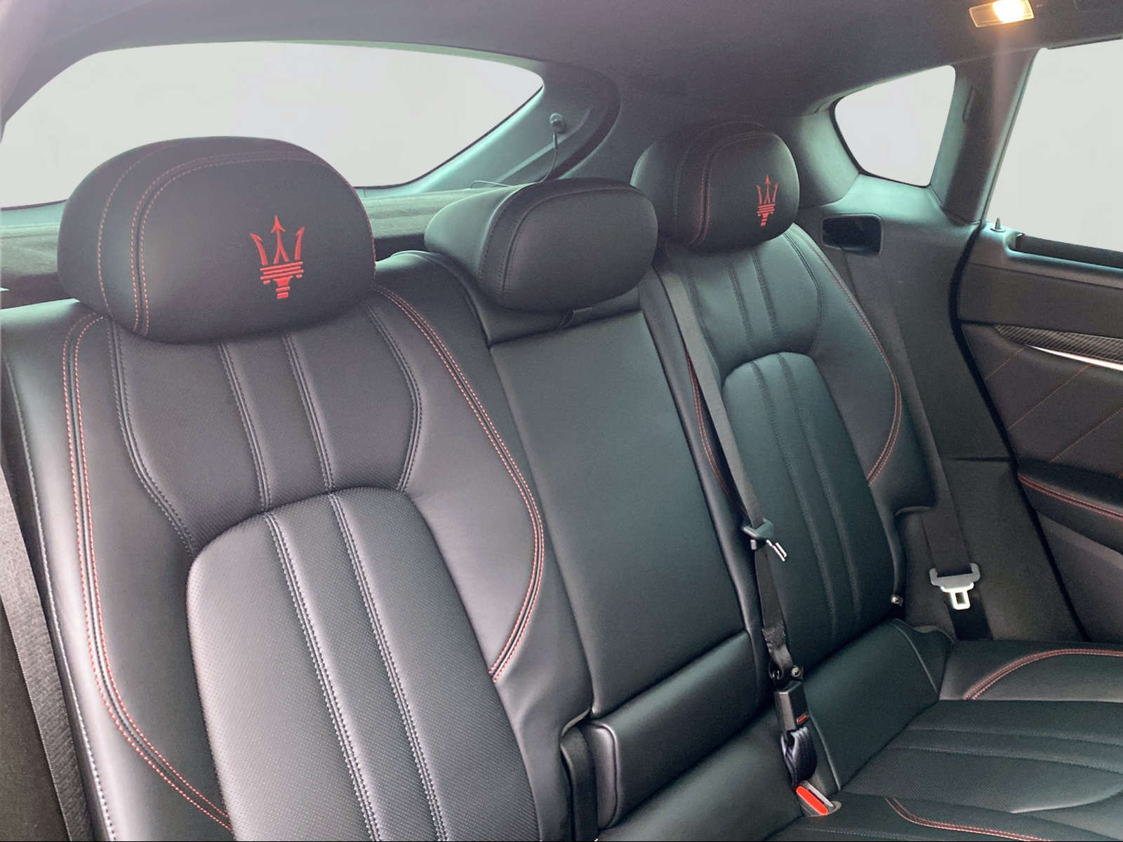 MASERATI Levante 3.0 V6 Modena S 430PS-image-9