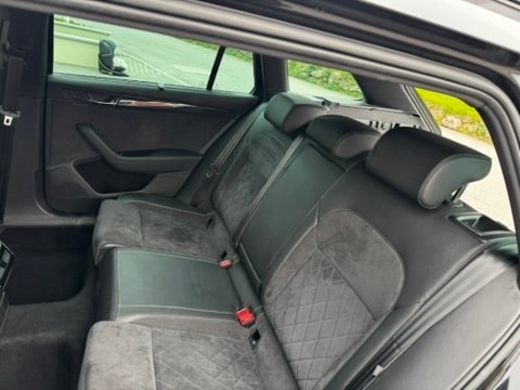 SKODA 2.0 TDI 190 SportLine+ DSG-image-4
