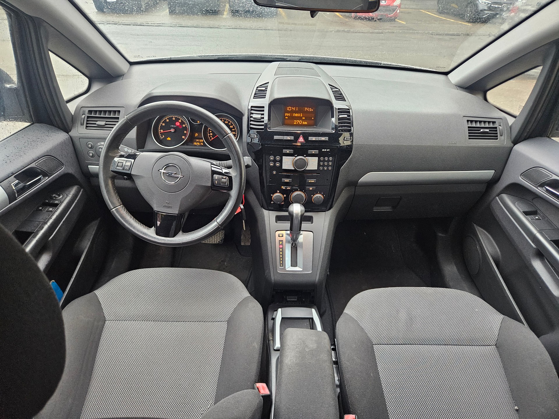 OPEL Zafira 2.2i 16V Edition Automatic-image-6
