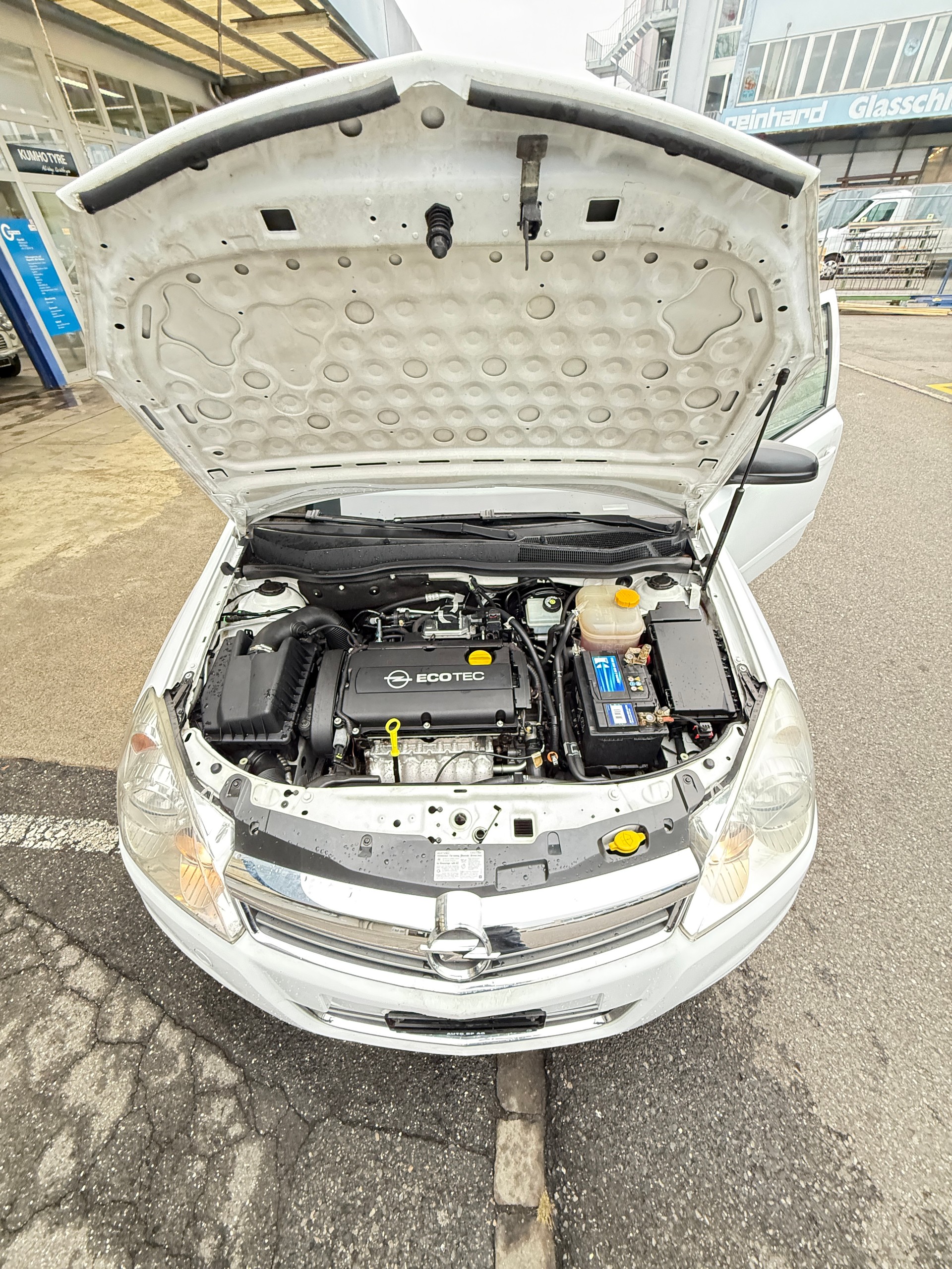 OPEL Astra TT 1.8i 16V Anniversary Edition Automatic-image-13