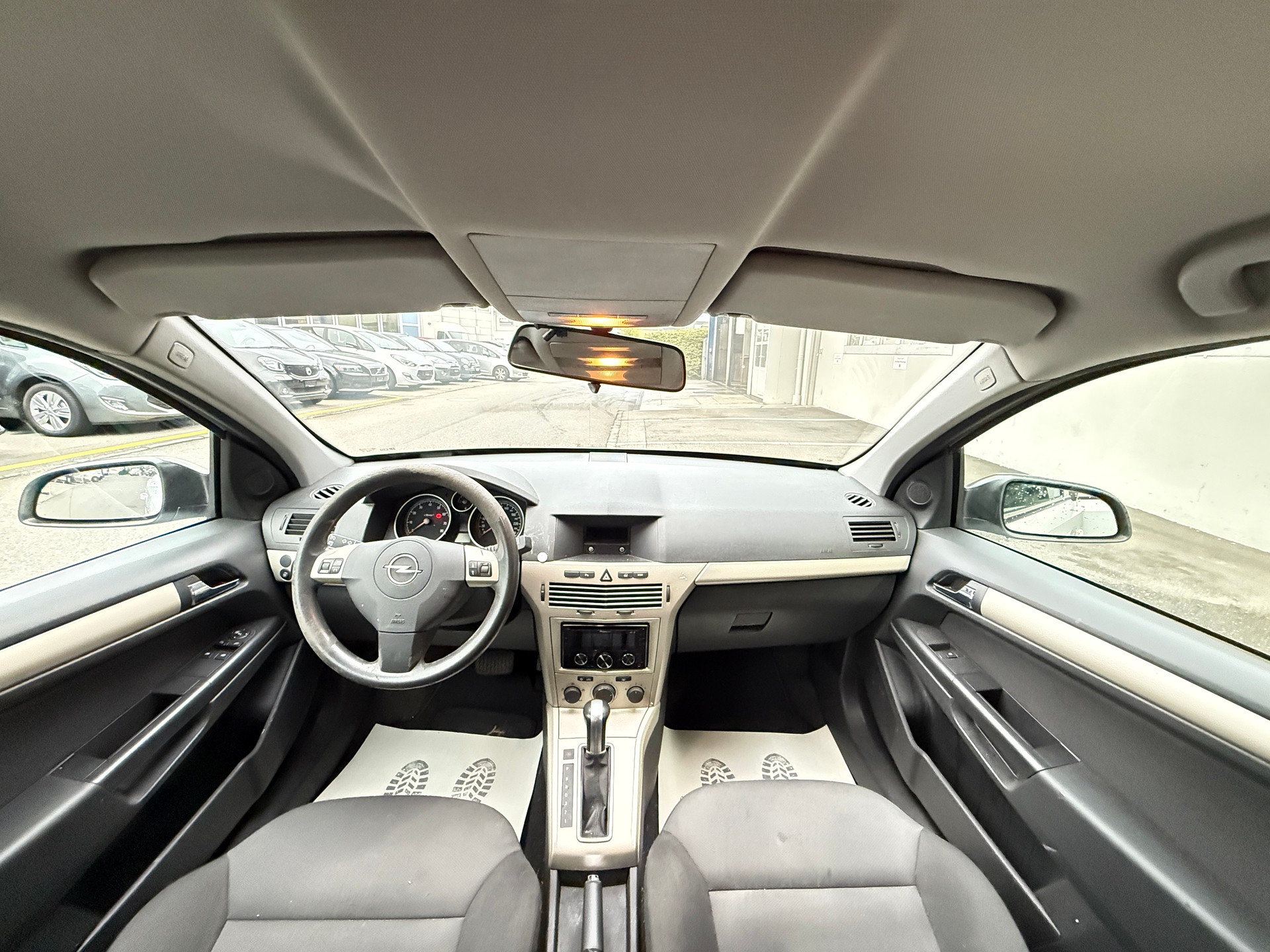 OPEL Astra TT 1.8i 16V Anniversary Edition Automatic-image-10