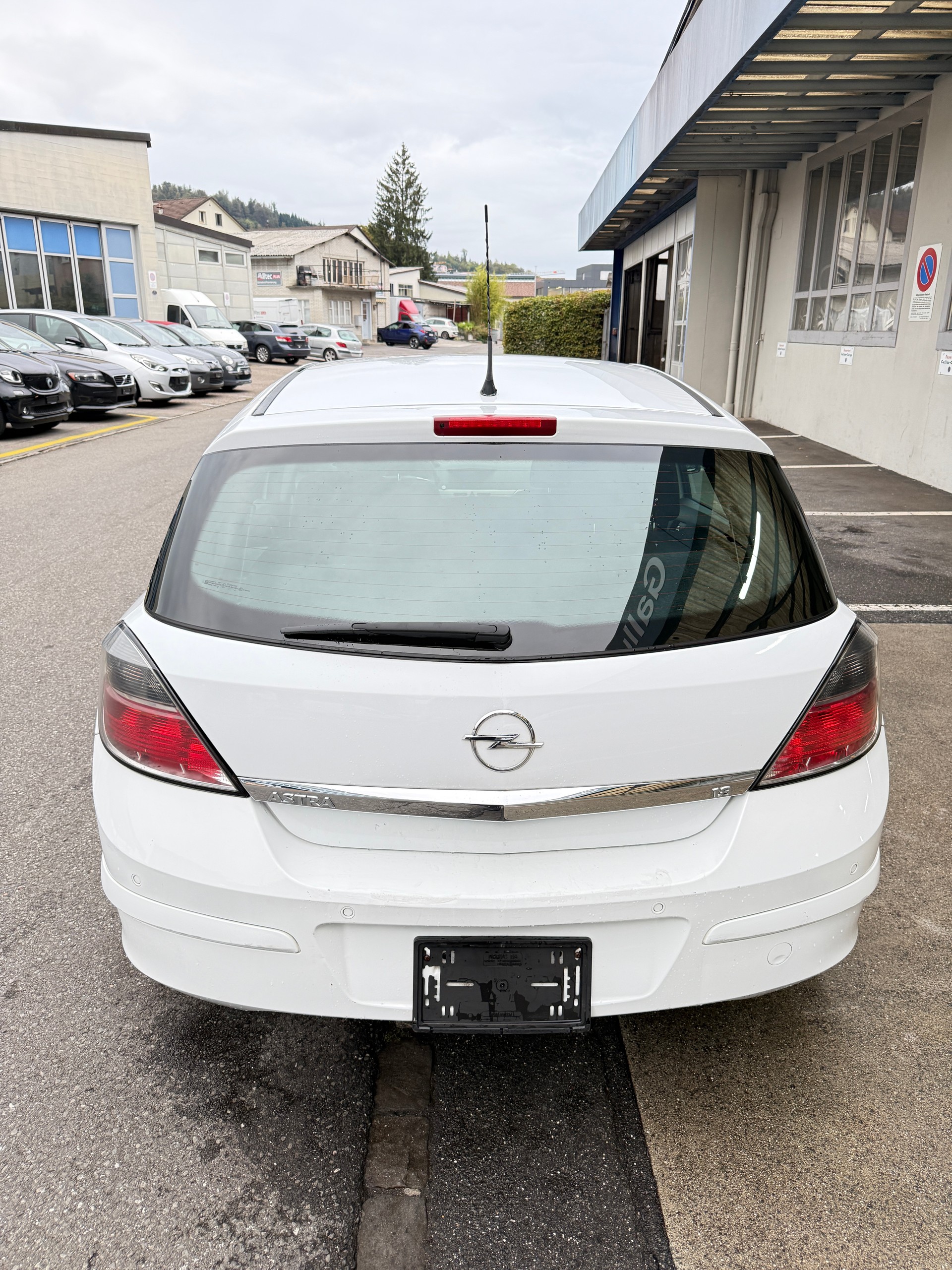 OPEL Astra TT 1.8i 16V Anniversary Edition Automatic-image-2