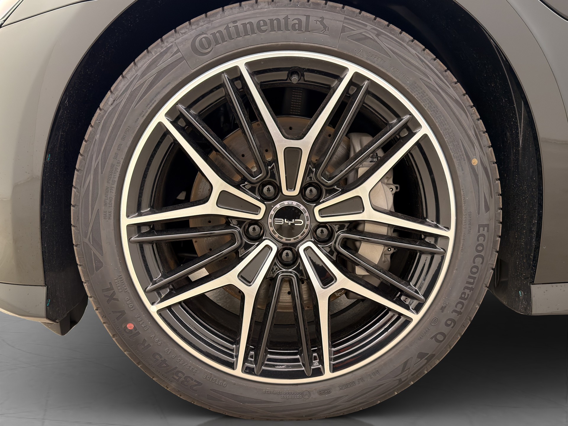 BYD Seal Excellence AWD-image-5