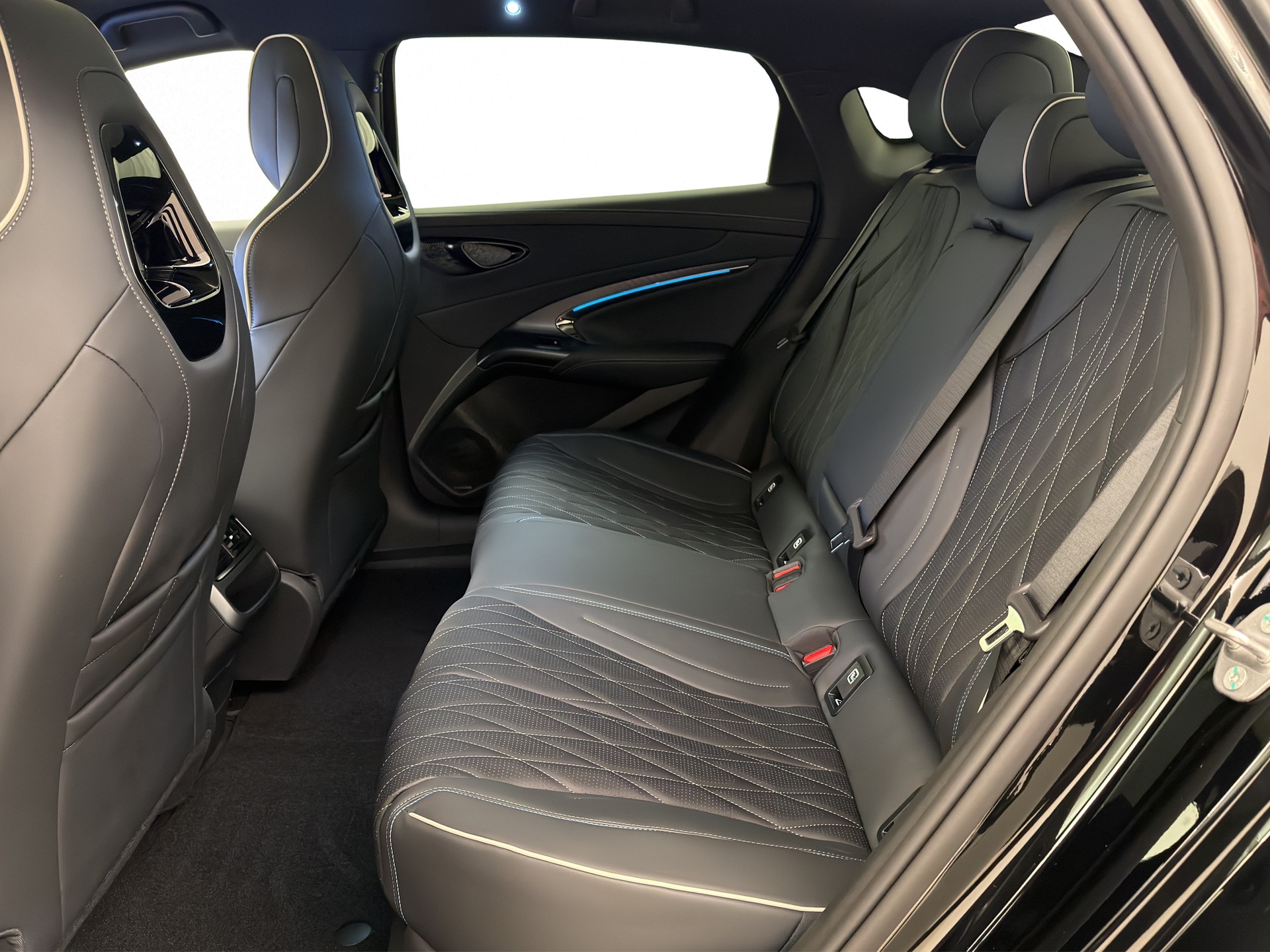 BYD Seal Excellence AWD-image-11