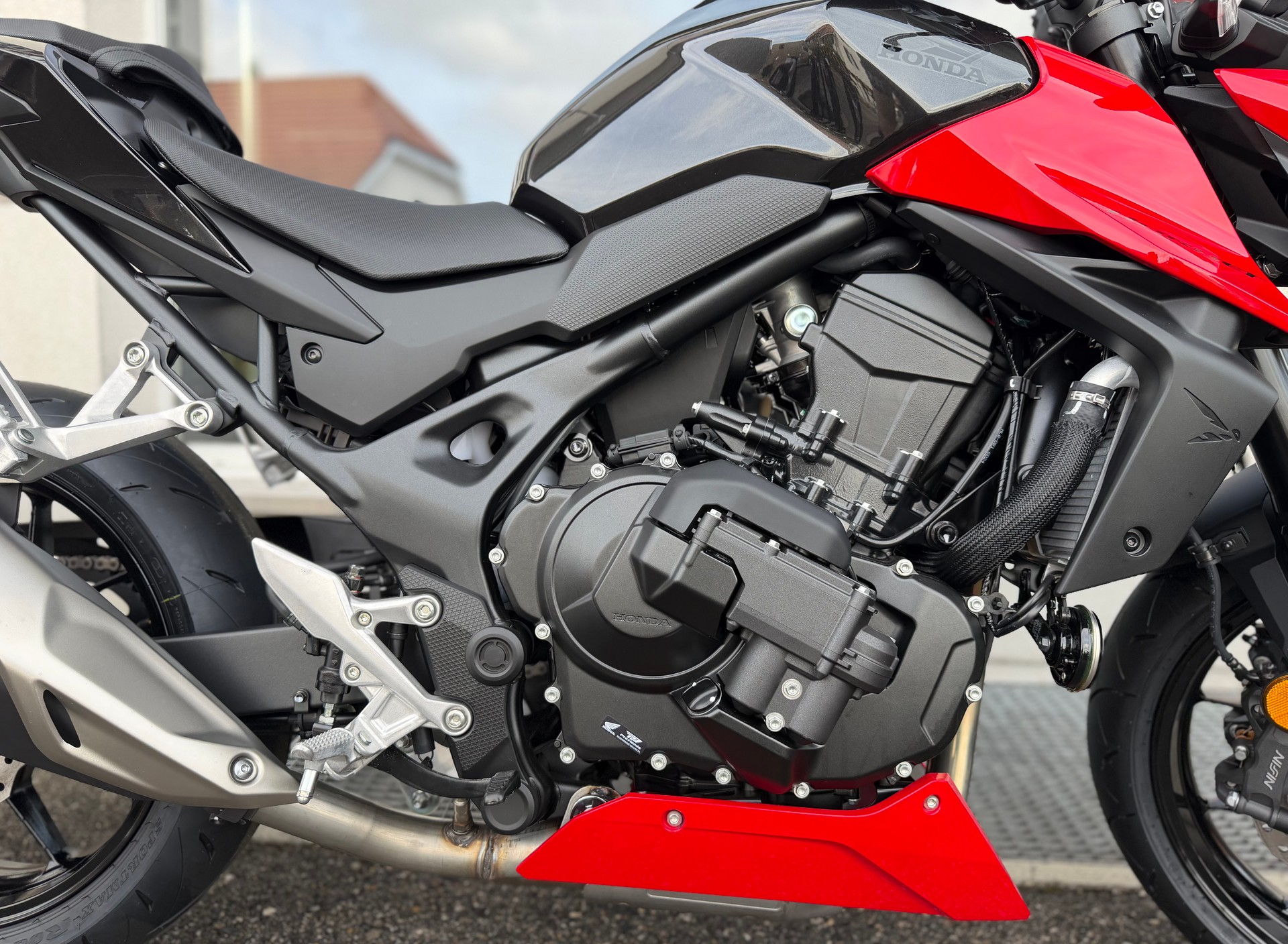 HONDA CB 750 Hornet E-Clutch *** 2027 ***-image-6