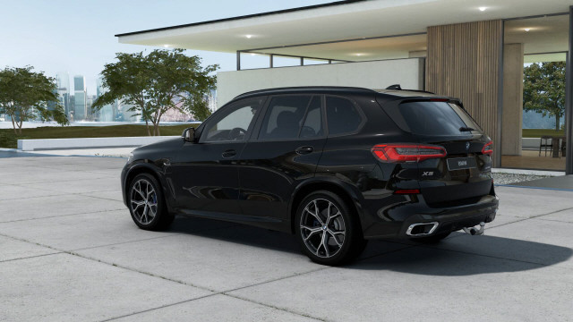 BMW X5 xDrive45e M Sport-image-2