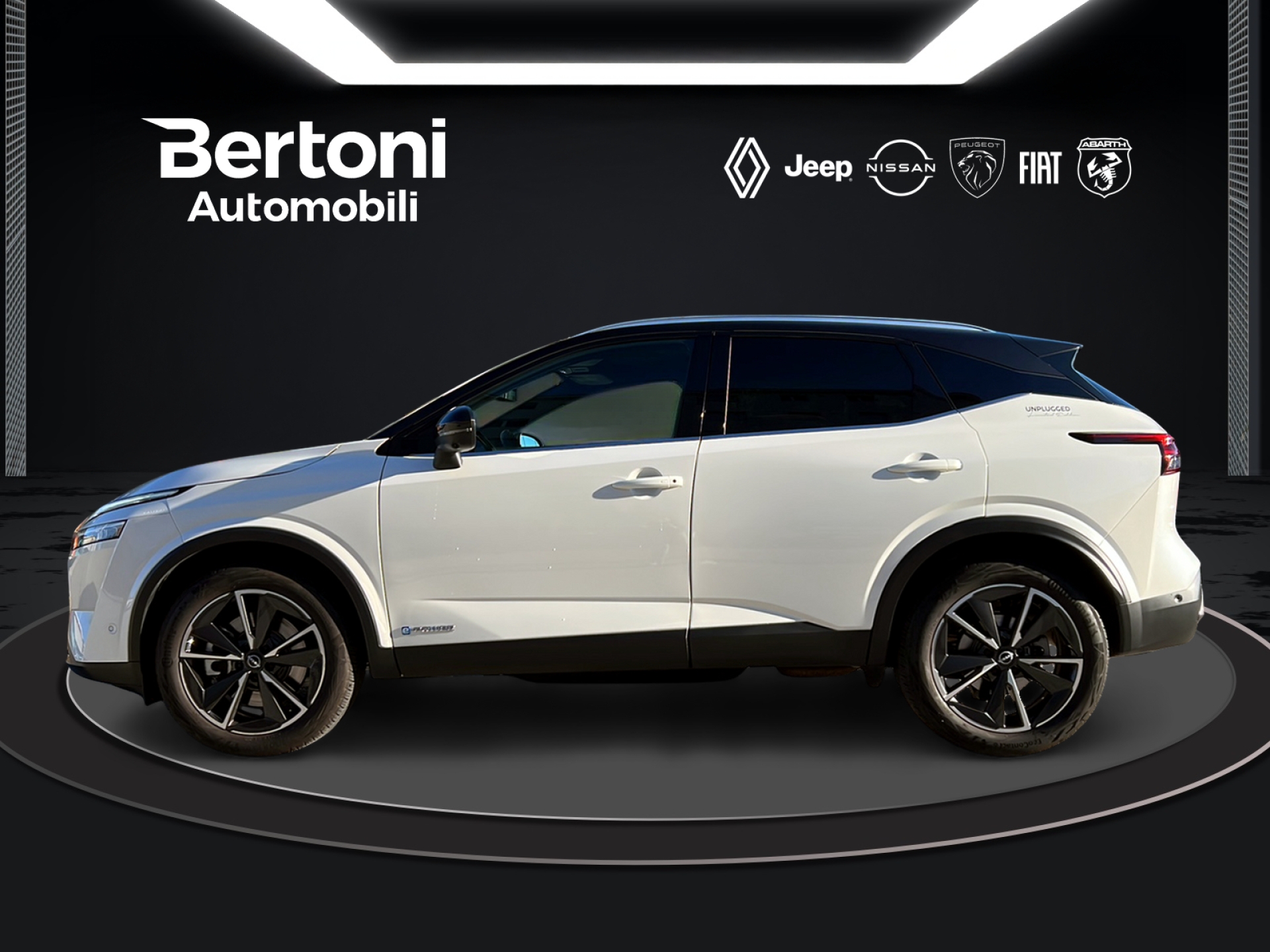 NISSAN Qashqai 1.5 VC-T Unplugged-image-1