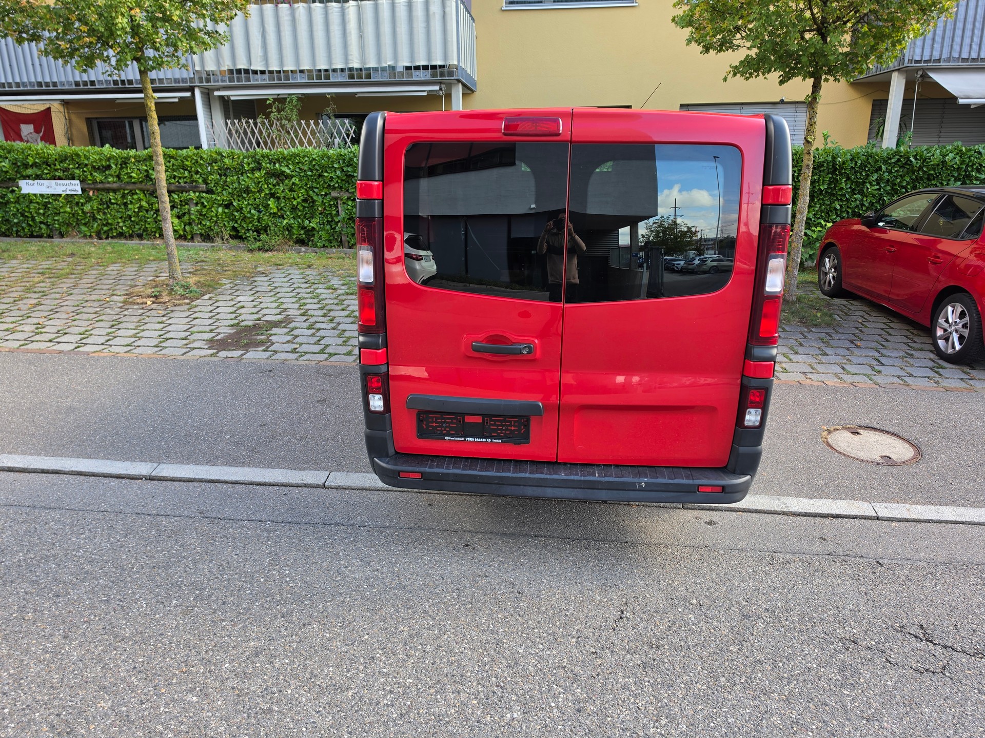 RENAULT Trafic-image-3