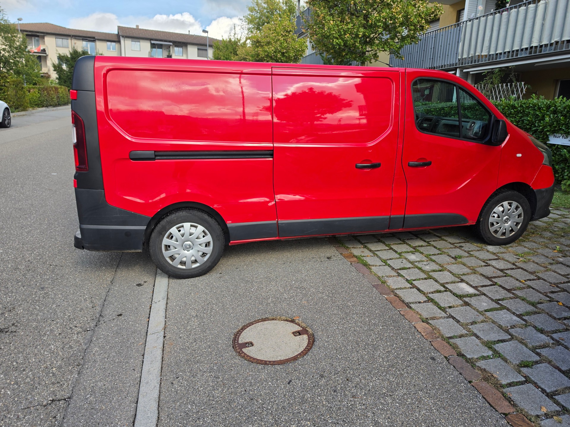 RENAULT Trafic-image-4