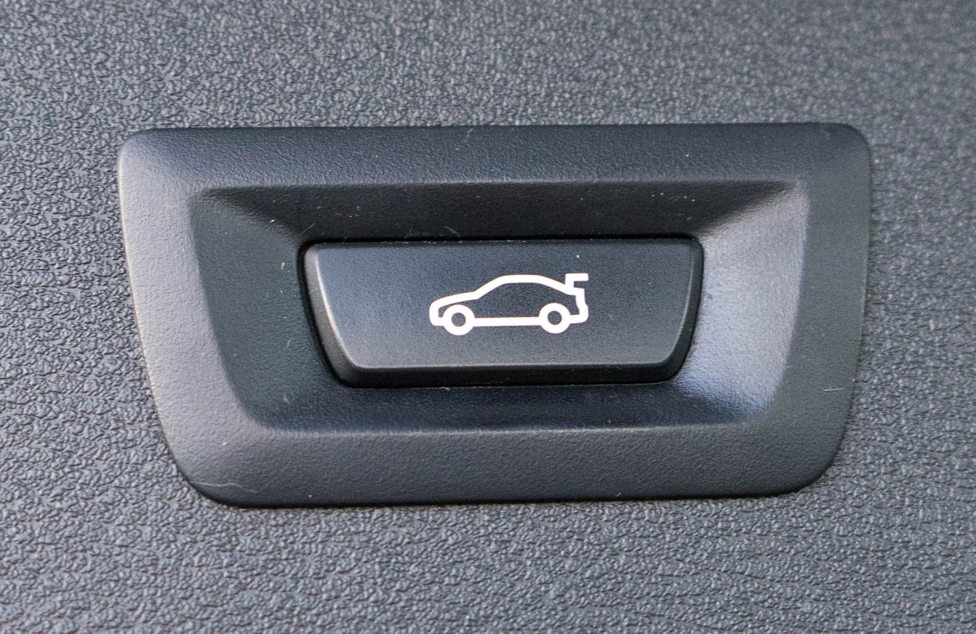 BMW X1 xDrive 18d Sport Line Steptronic-image-5