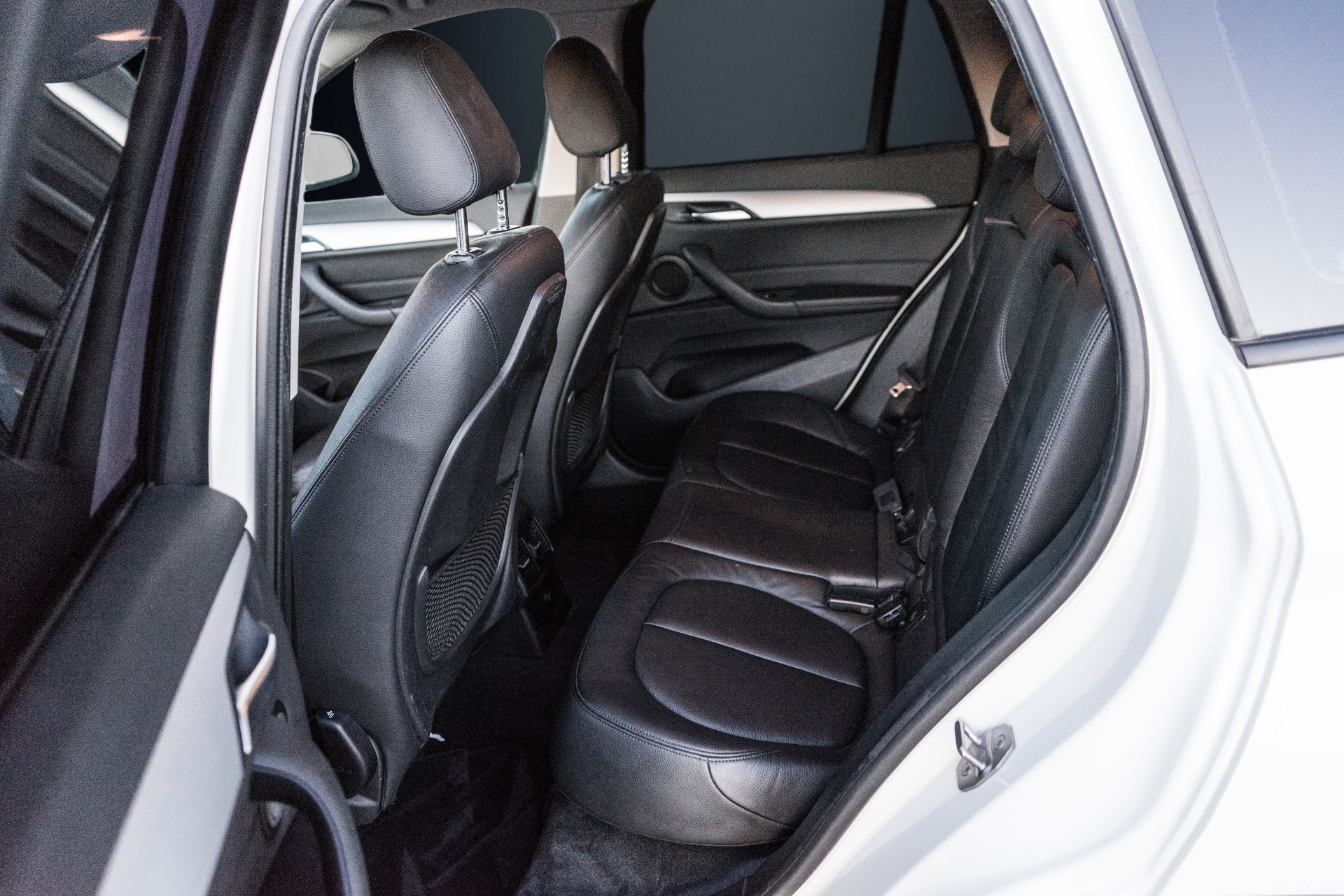 BMW X1 xDrive 18d Sport Line Steptronic-image-8