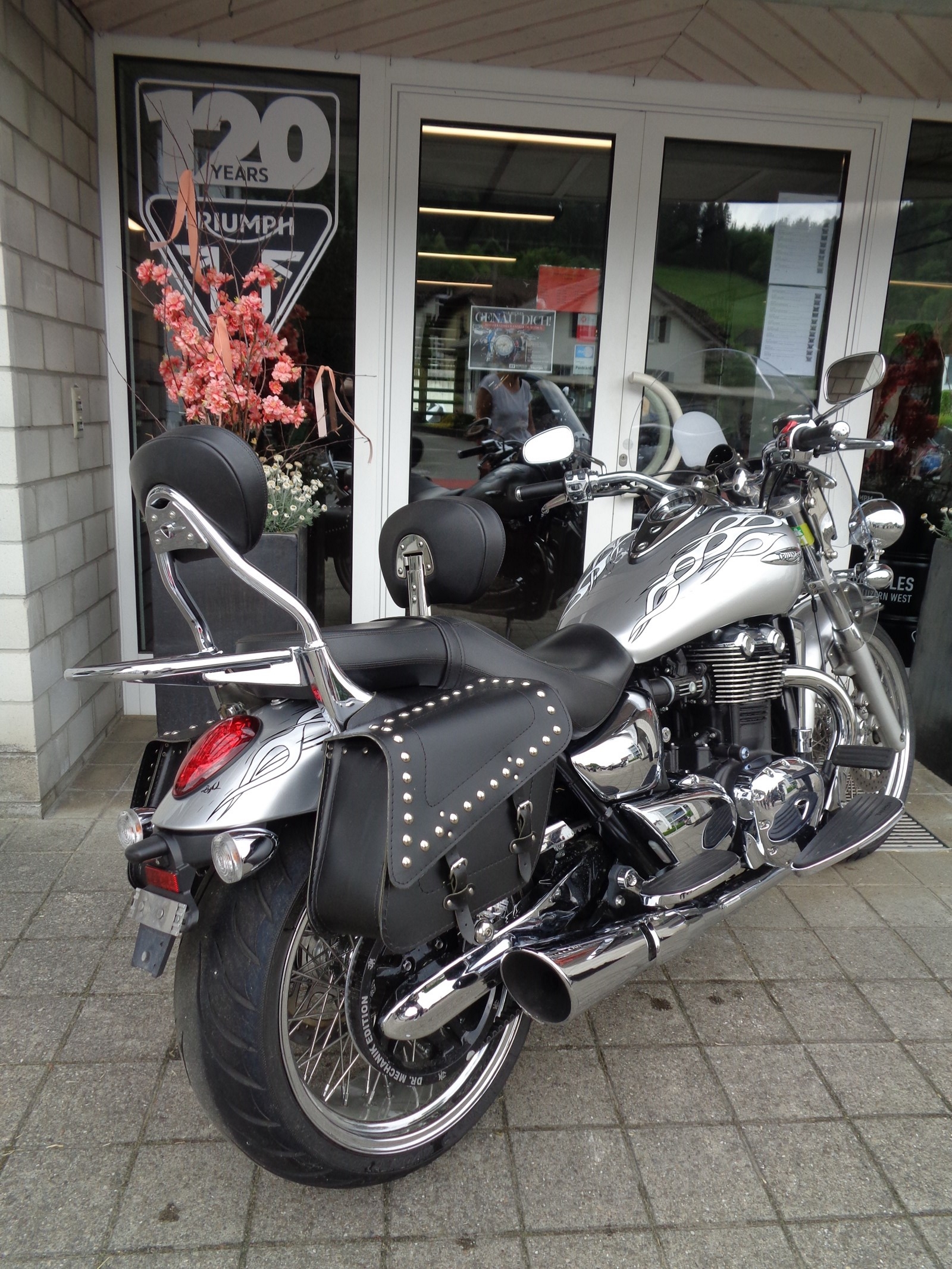 TRIUMPH Thunderbird 1700 ABS mit Speichenrädern-image-6