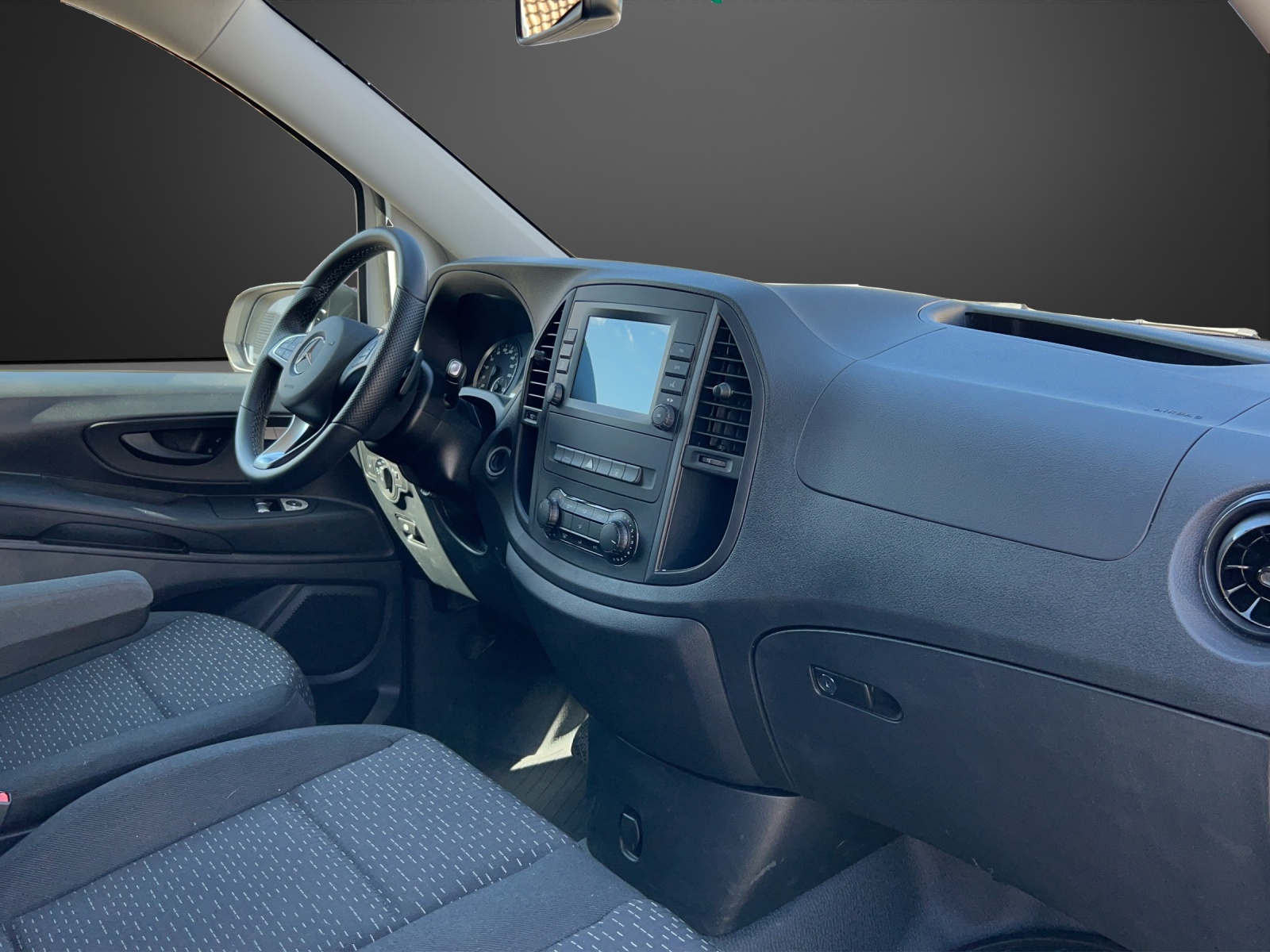 MERCEDES-BENZ eVito 112 Lang-image-9