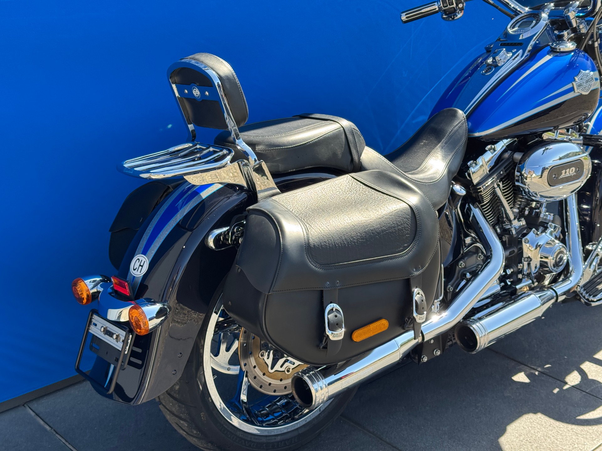 HARLEY-DAVIDSON FLSTSE Softail Convertible CVO-showroom-element-3