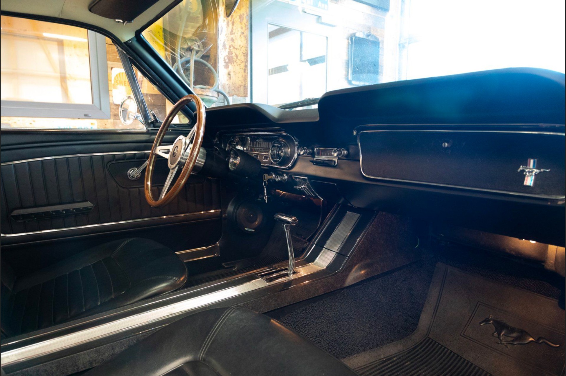 FORD Fastback-image-9