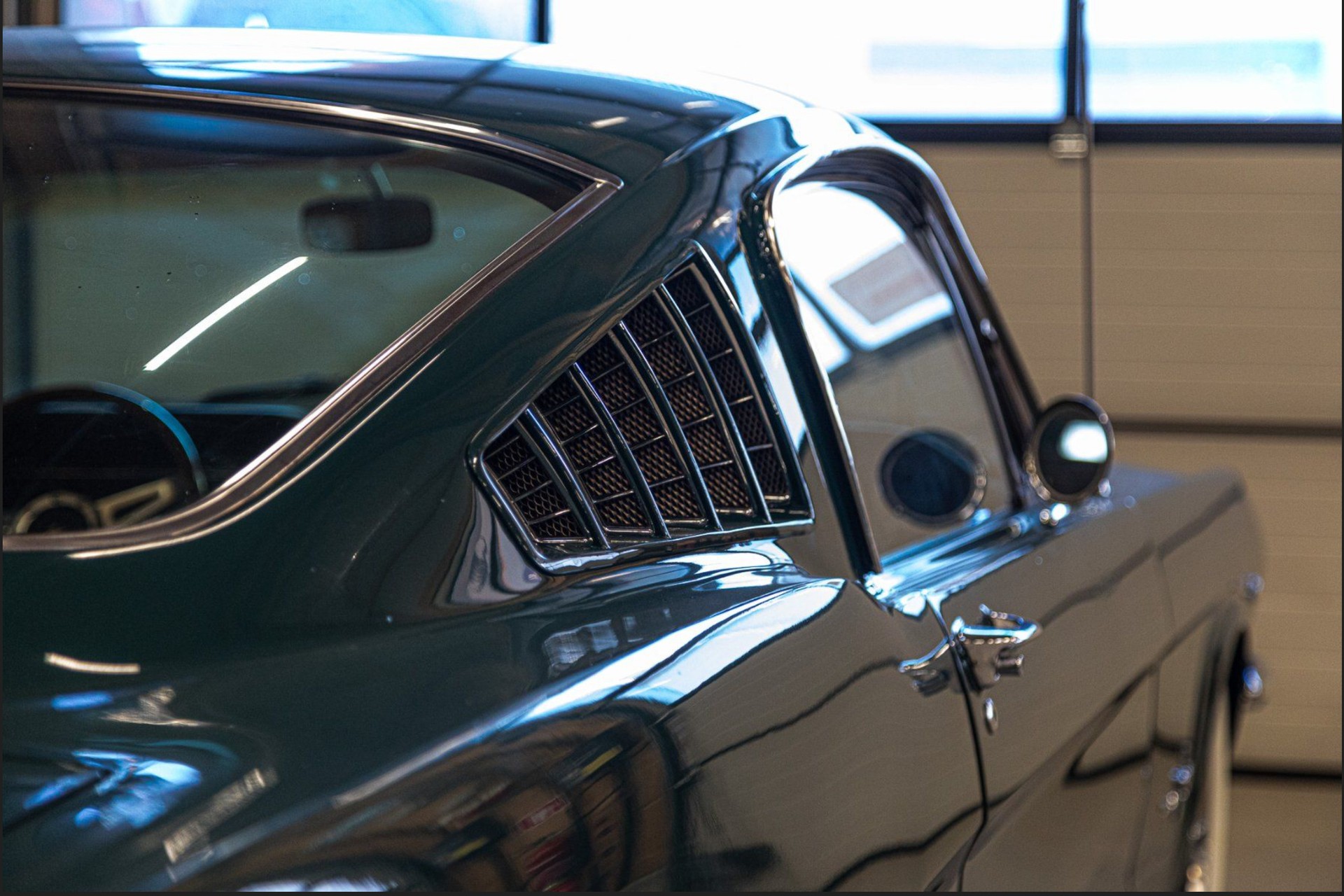 FORD Fastback-image-5