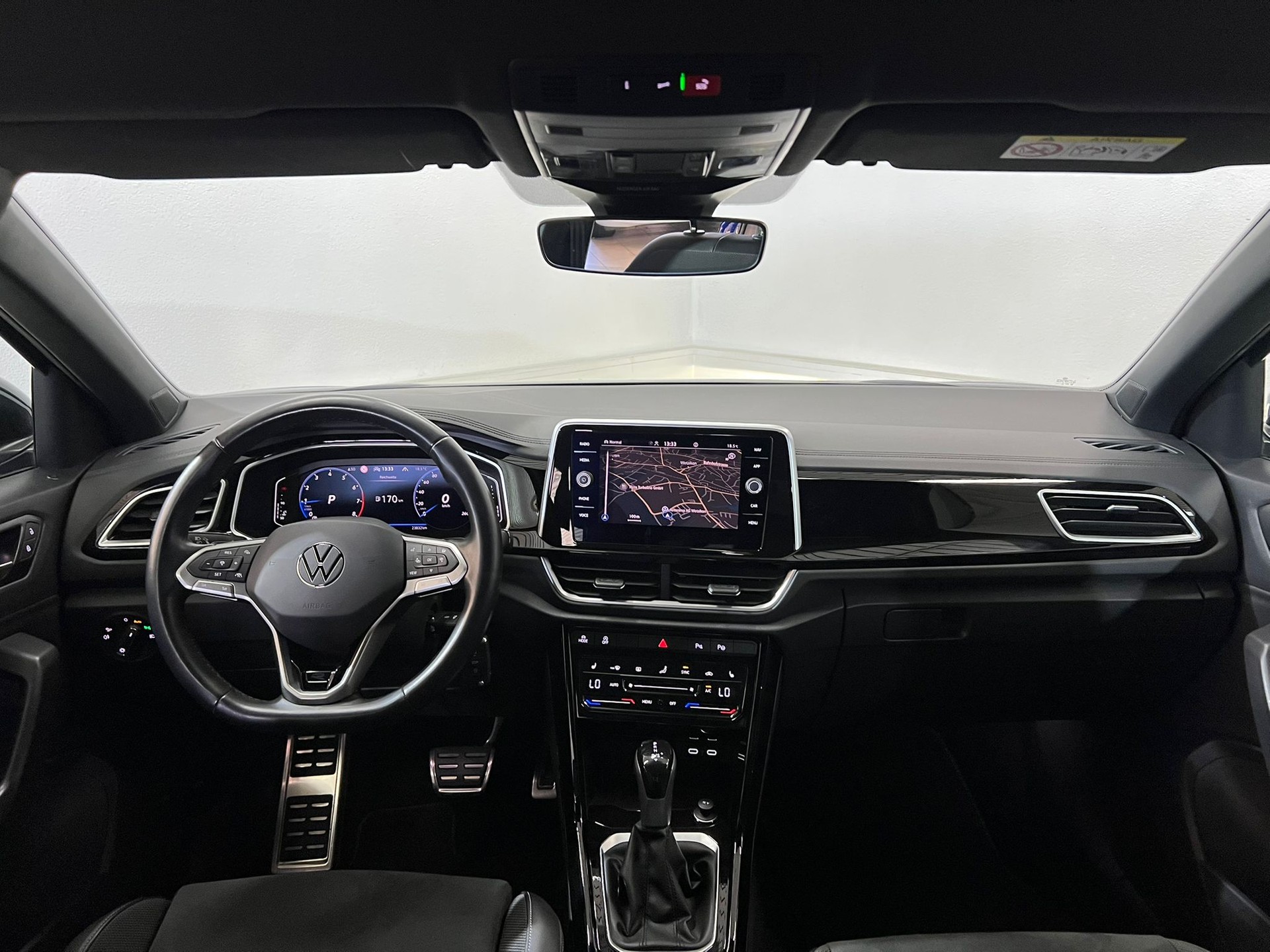 VW T-Roc 1.5 TSI EVO R-Line DSG-image-6