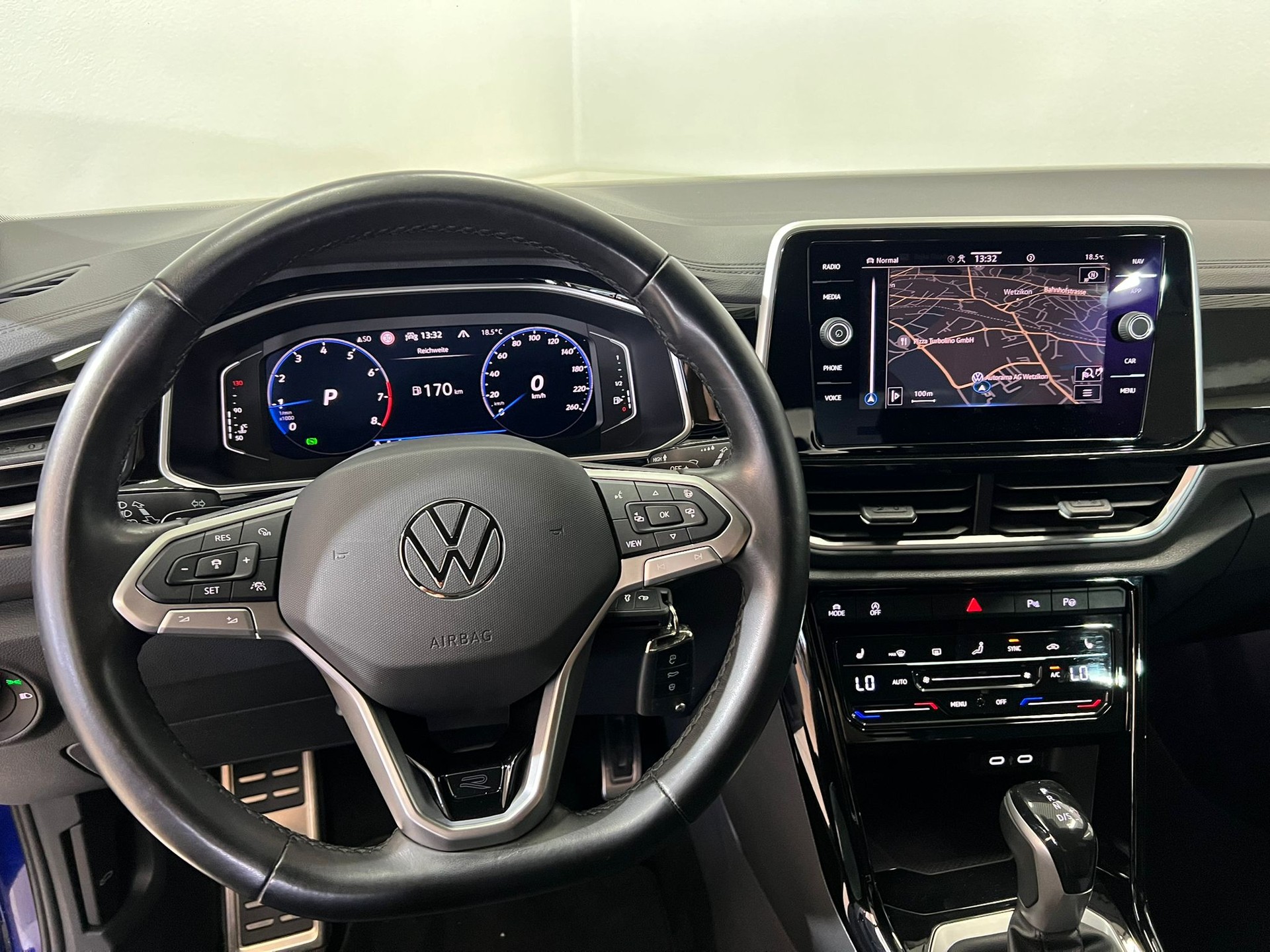 VW T-Roc 1.5 TSI EVO R-Line DSG-image-5