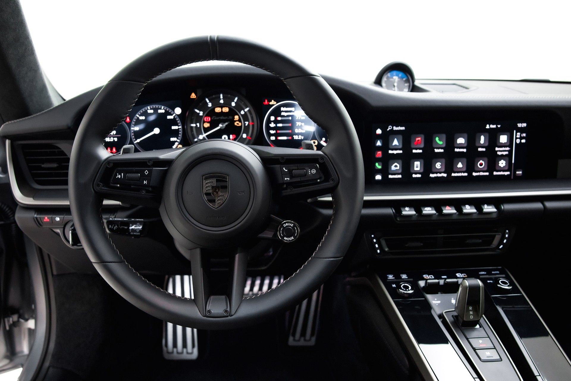 PORSCHE 911 Turbo 50 Jahre-showroom-element-2