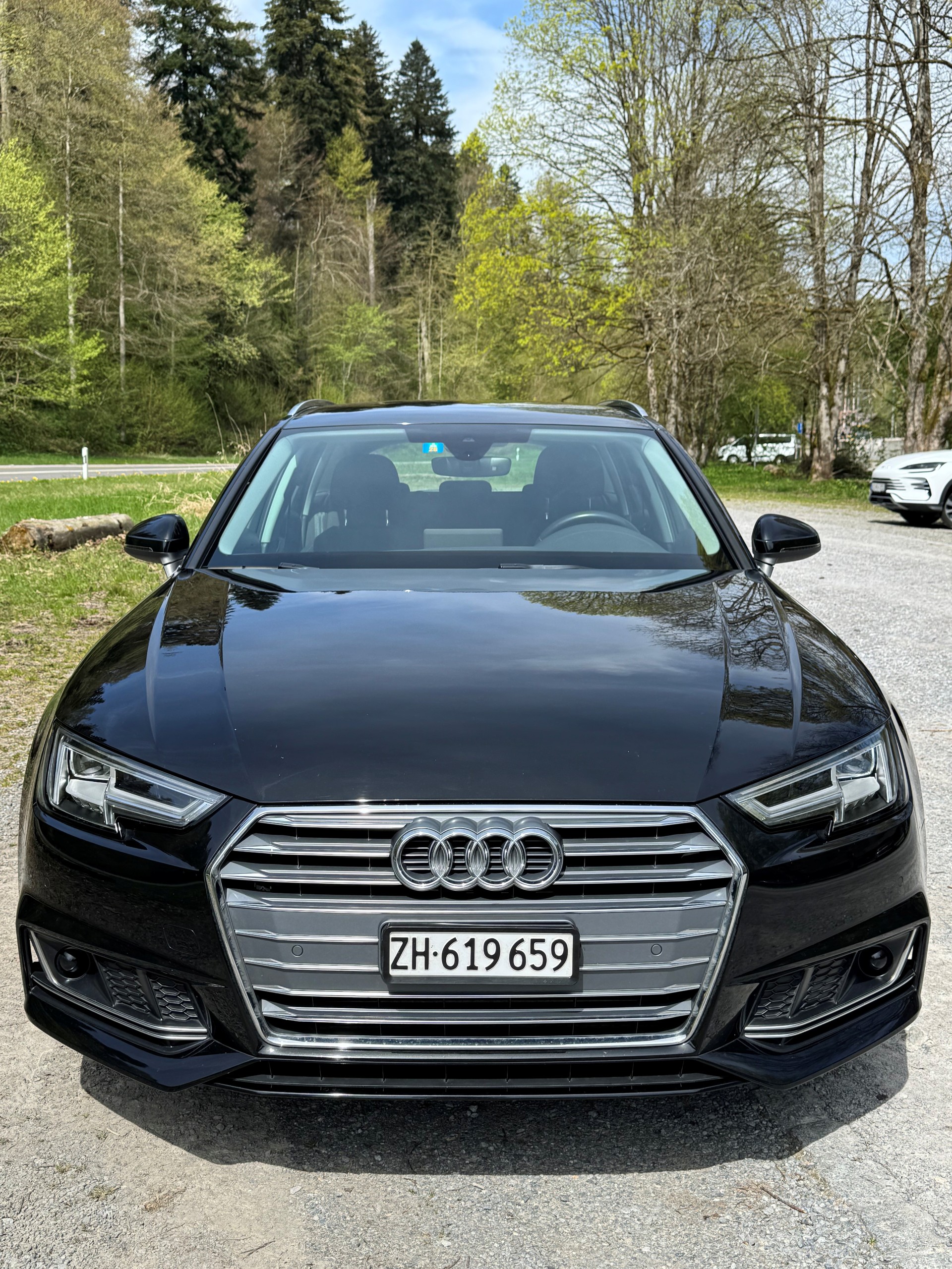 AUDI A4 Avant 2.0 TFSI Sport S-tronic-image-1