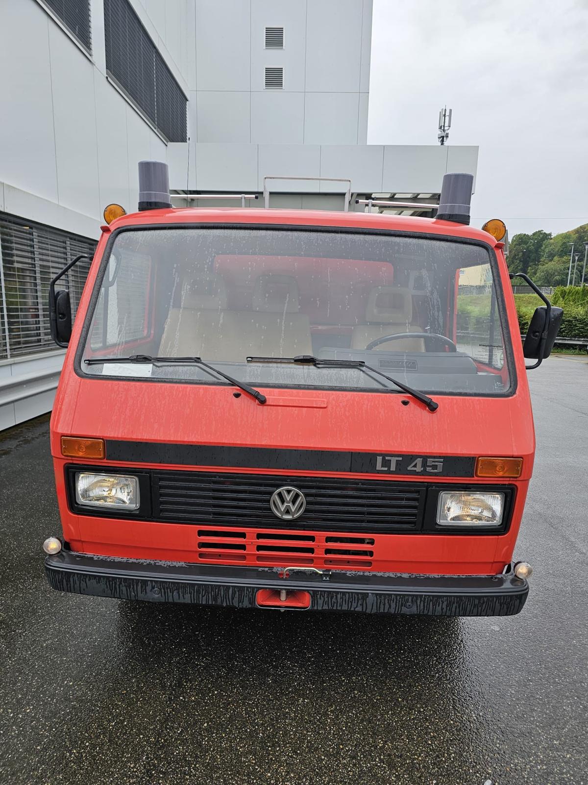 VW LT
