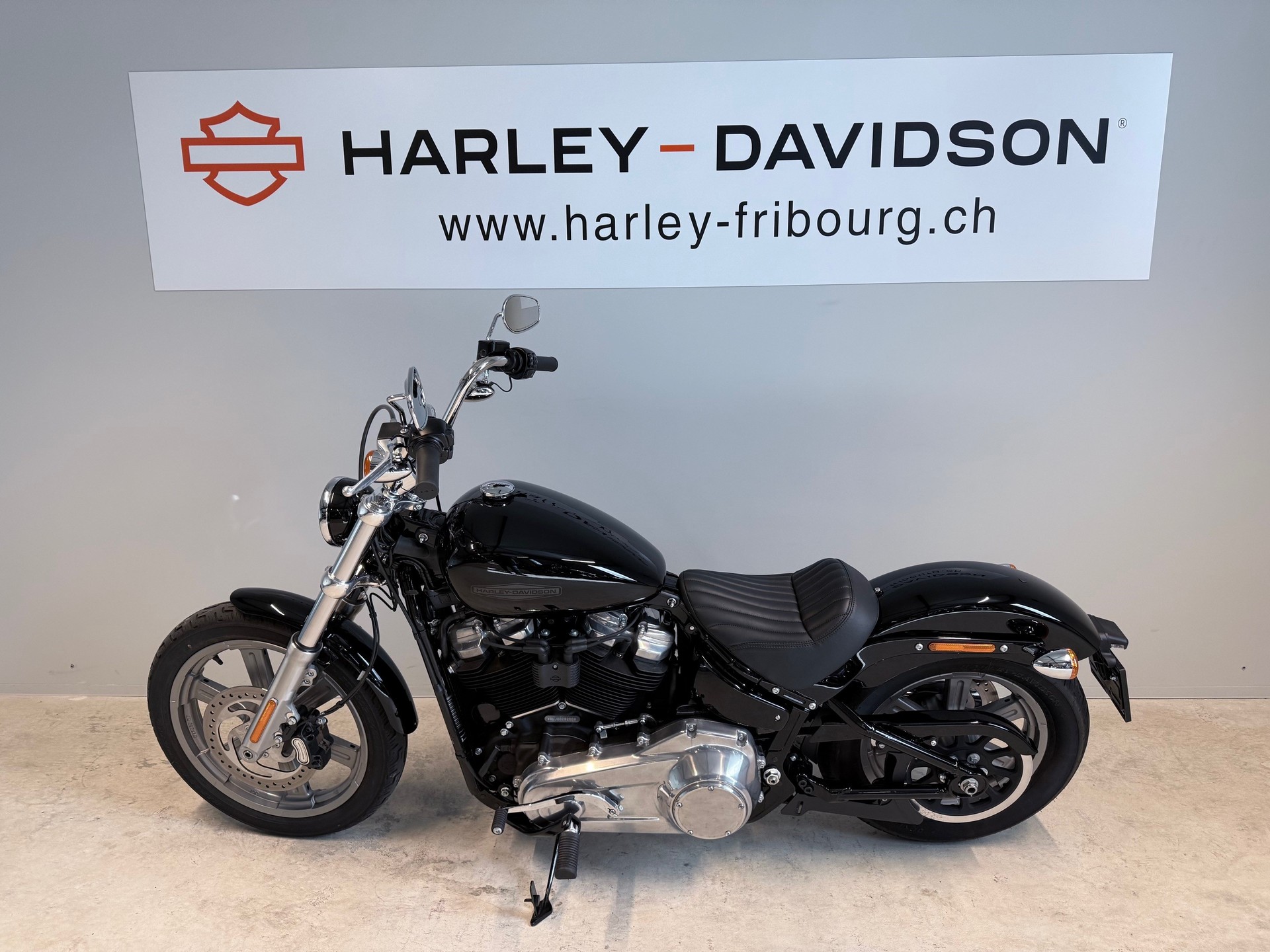 HARLEY-DAVIDSON FXST Softail Standard 107-showroom-element-1