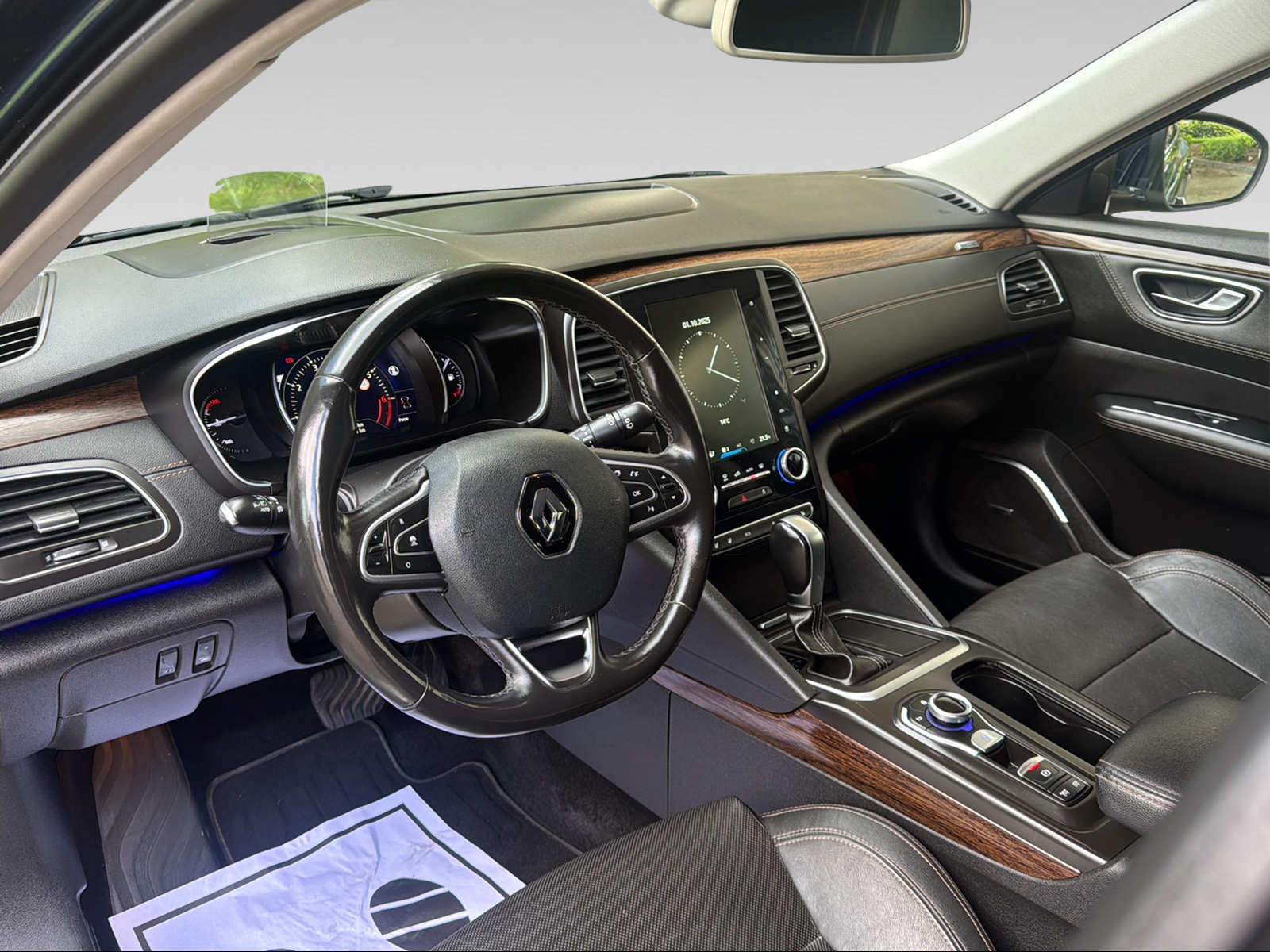 RENAULT Talisman Grandtour 1.6 TCe Initiale EDC-image-9