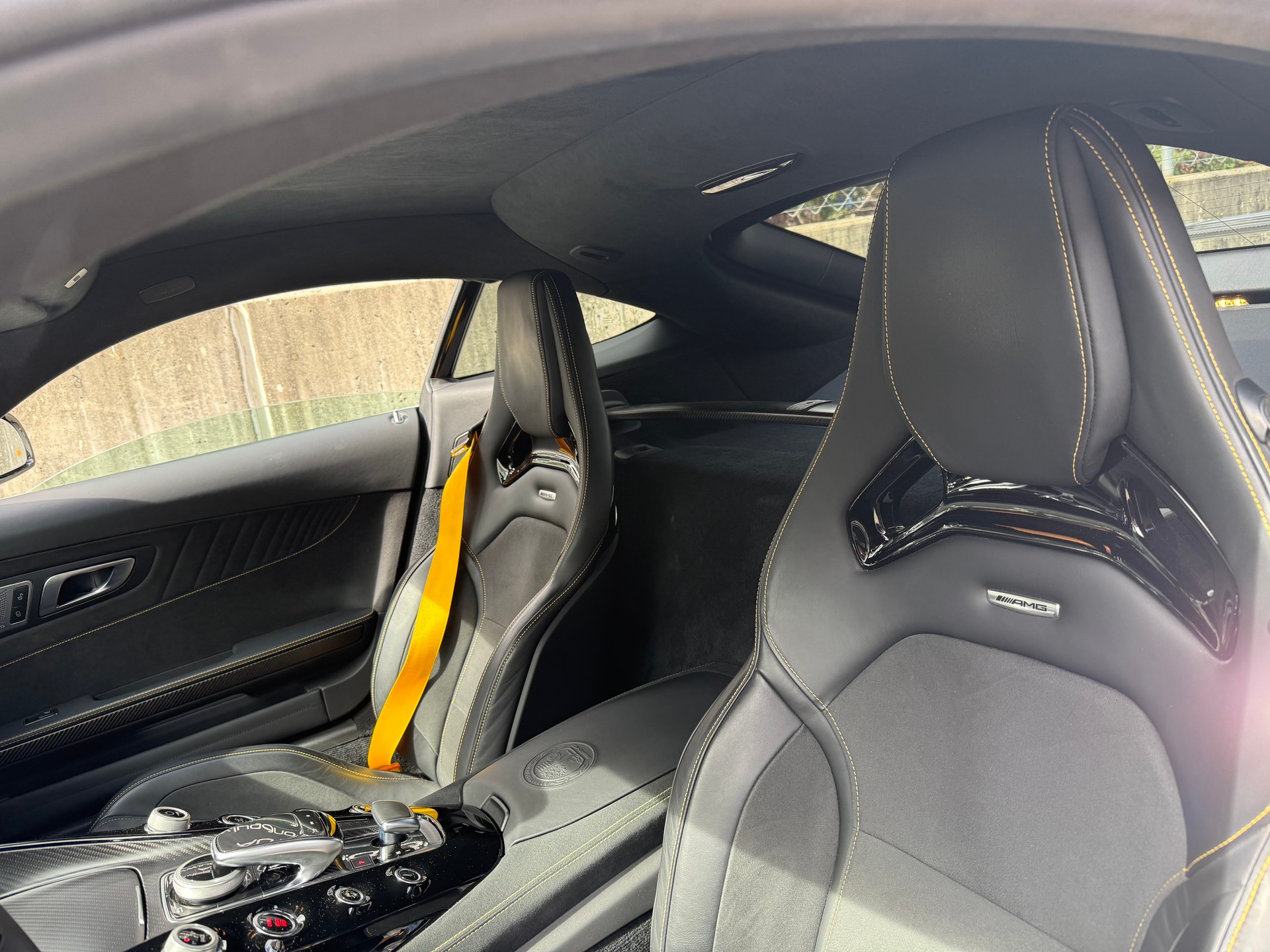 MERCEDES-BENZ AMG GT R Speedshift DCT-image-11