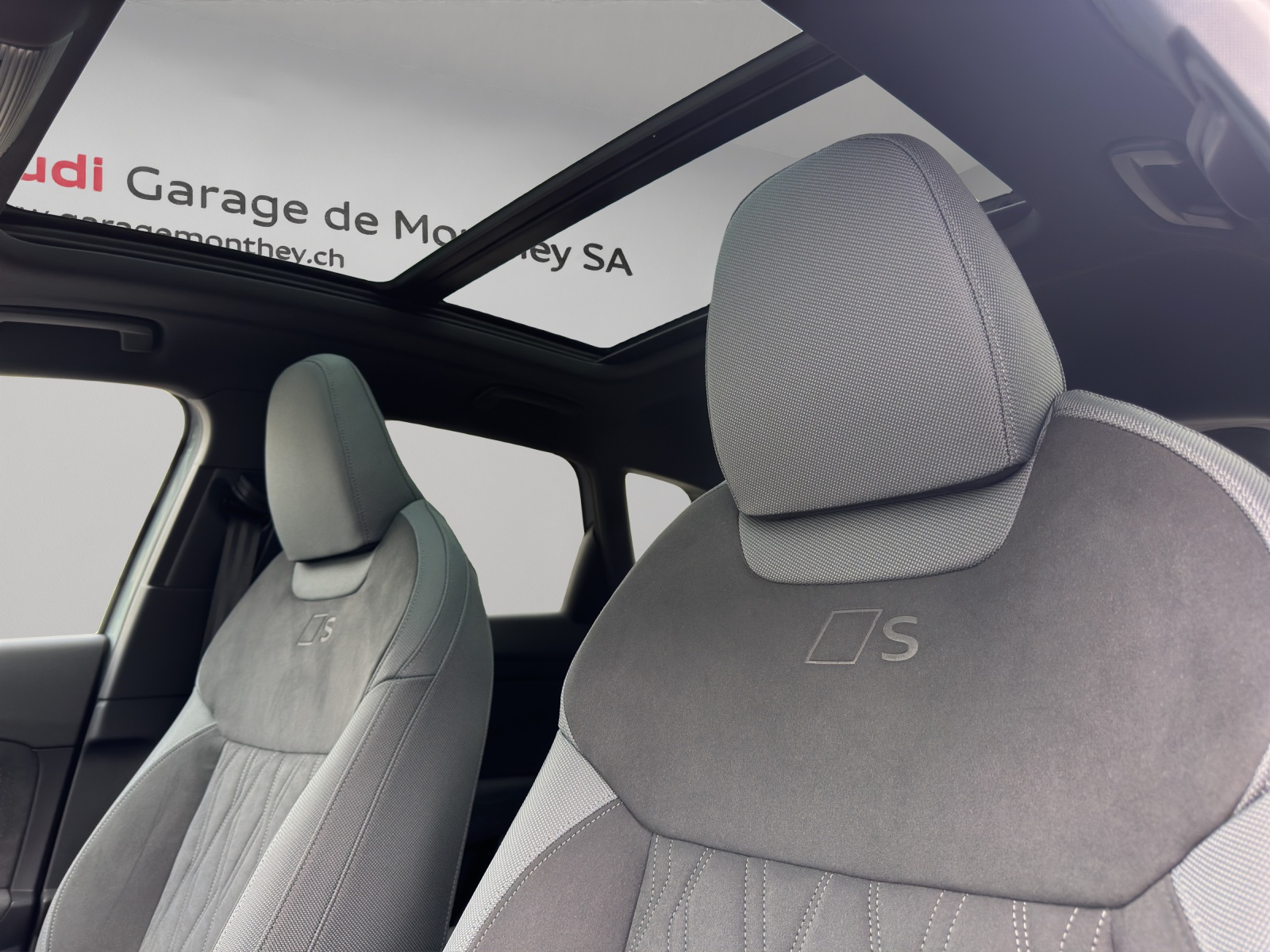 AUDI Q3 SUV TFSI quattro 195 kW S tronic-image-8
