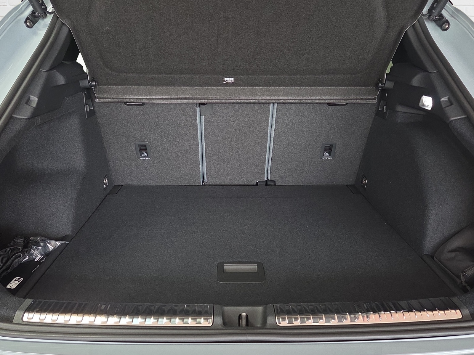 AUDI Q3 SUV TFSI quattro 195 kW S tronic-image-8