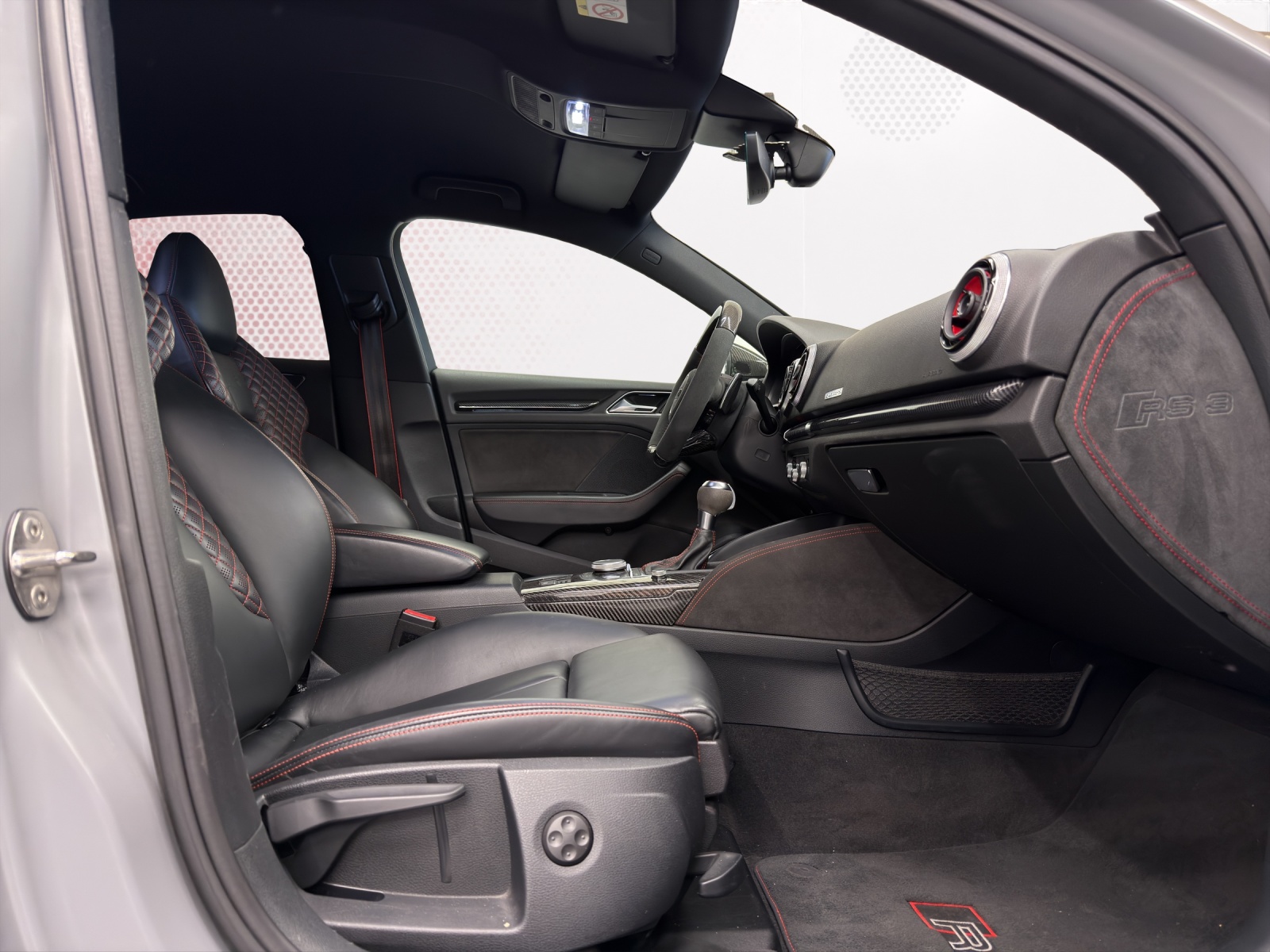 AUDI RS3 Limousine 2.5 TSI quattro S-tronic * DAZA *-image-10