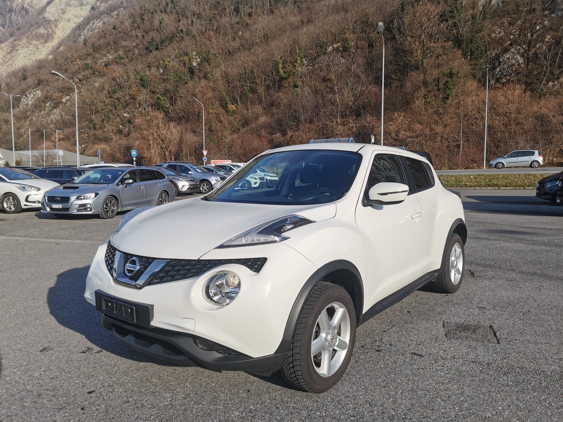 NISSAN Juke 1.6 acenta Xtronic CVT-image-0