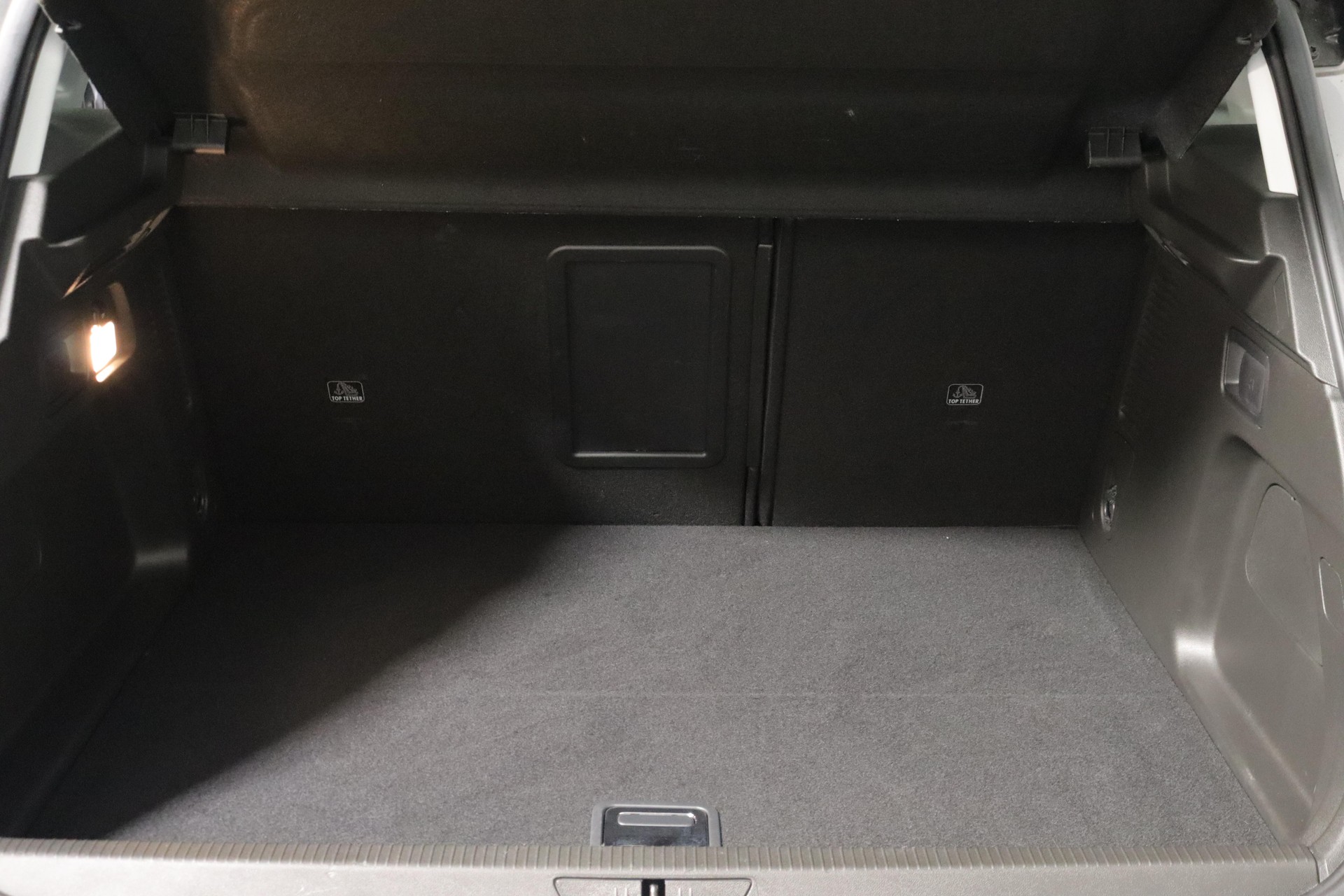 OPEL Grandland X 1.6 T PHEV Excellence-image-12