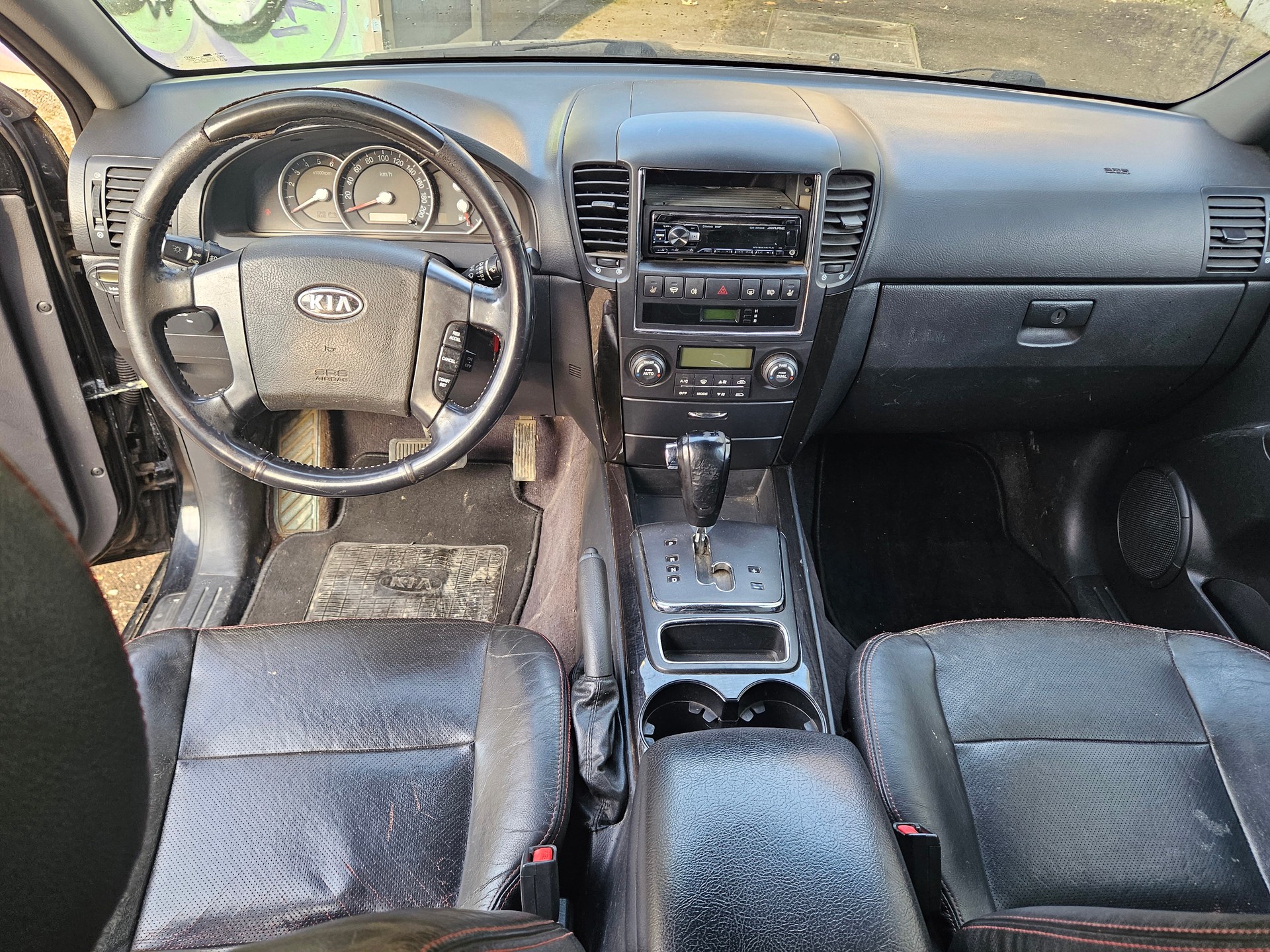 KIA Sorento 2.5 CRDI Trend-image-8