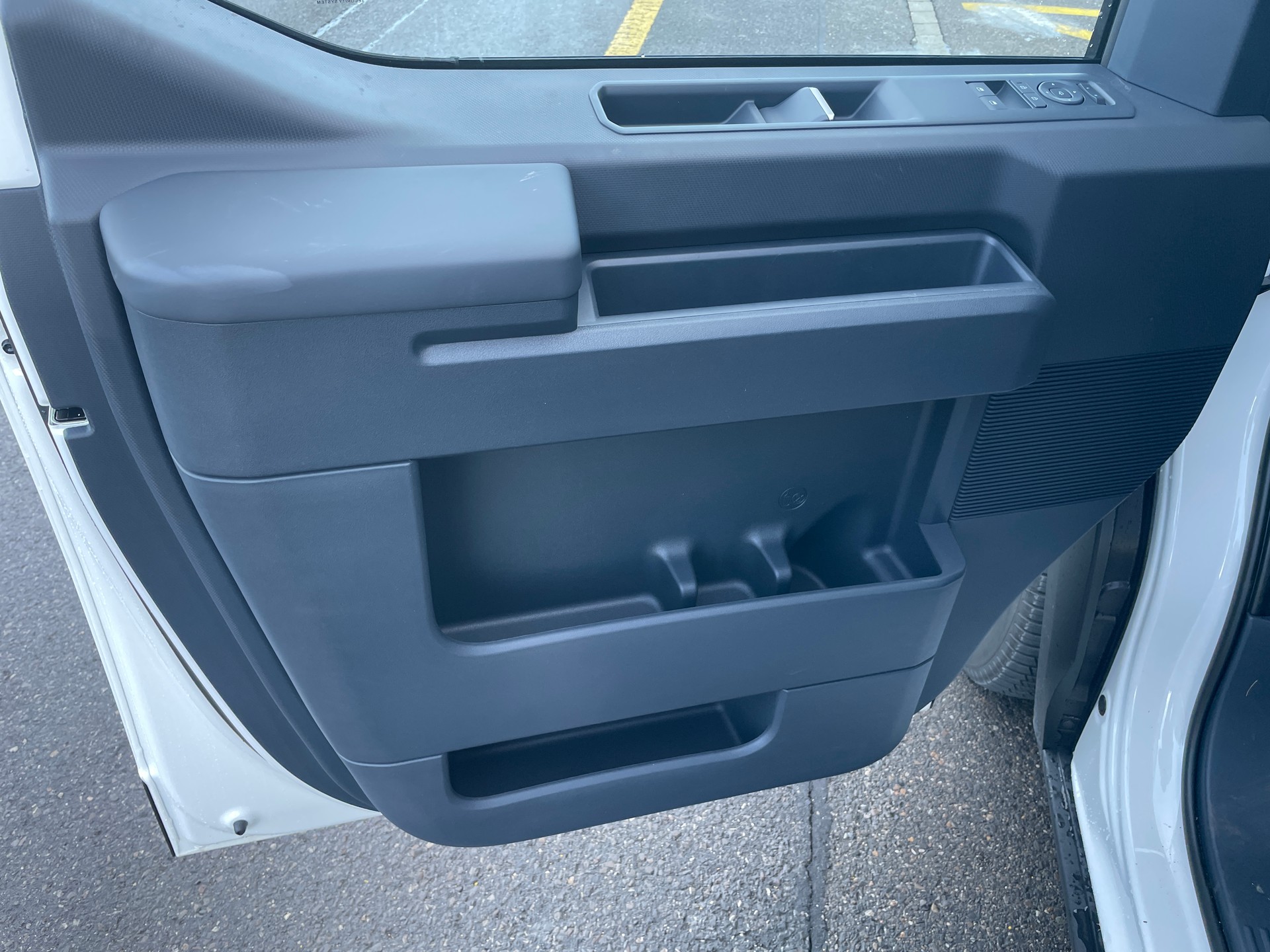 KIA PV5 71.2 kWh Elite mit Wärmepumpe, VOLLAUSSTATTUNG-image-15
