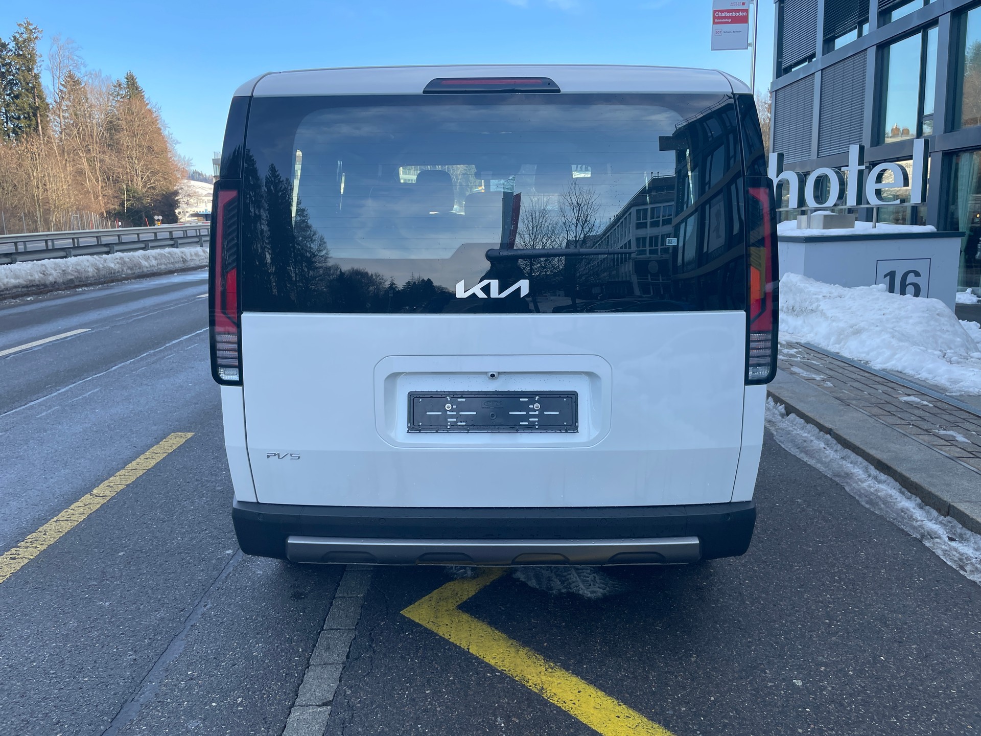 KIA PV5 71.2 kWh Elite mit Wärmepumpe, VOLLAUSSTATTUNG-image-6