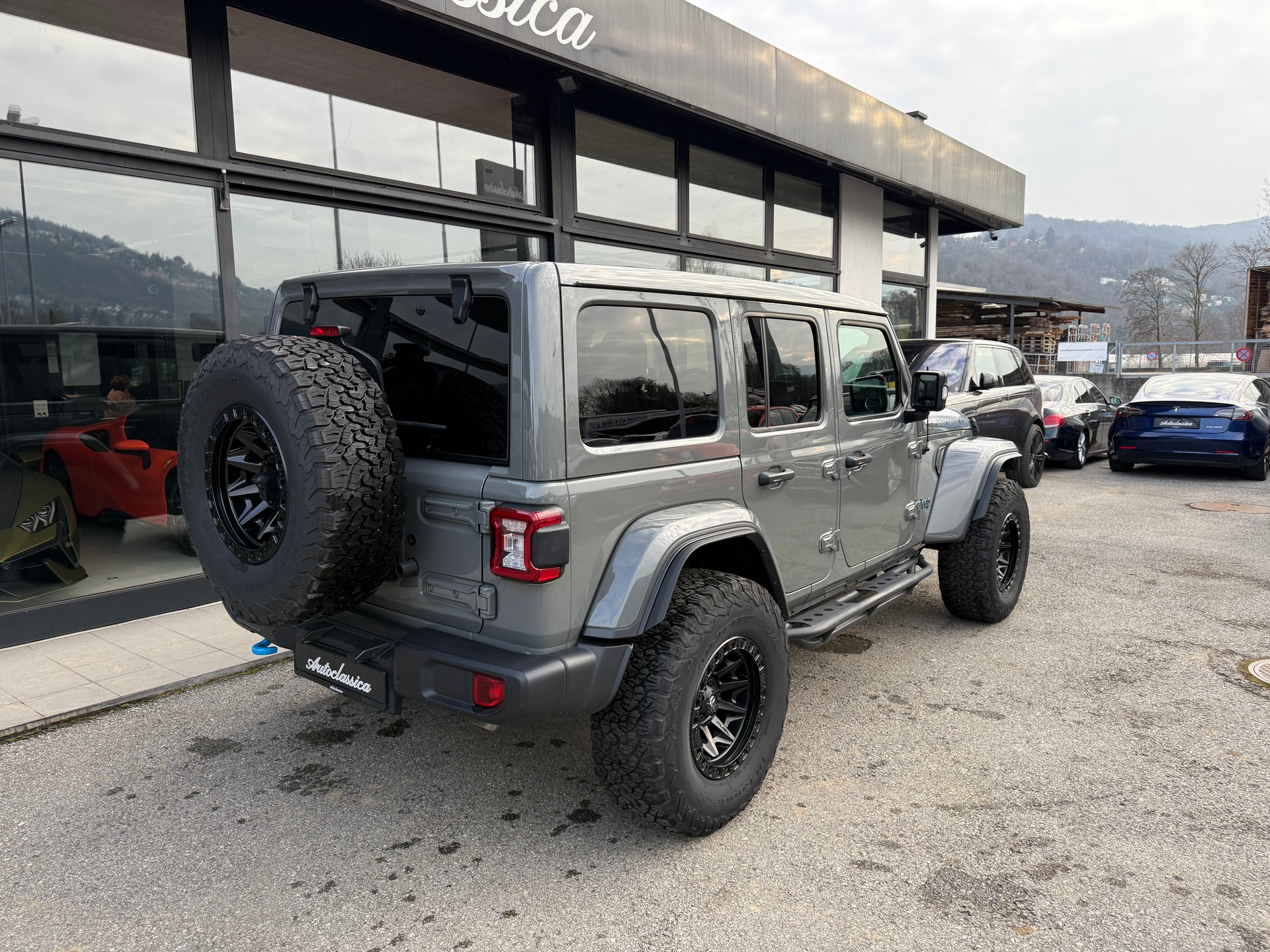 JEEP Wrangler 2.0 PHEV Unlimited Rubicon DT Automatic-image-6
